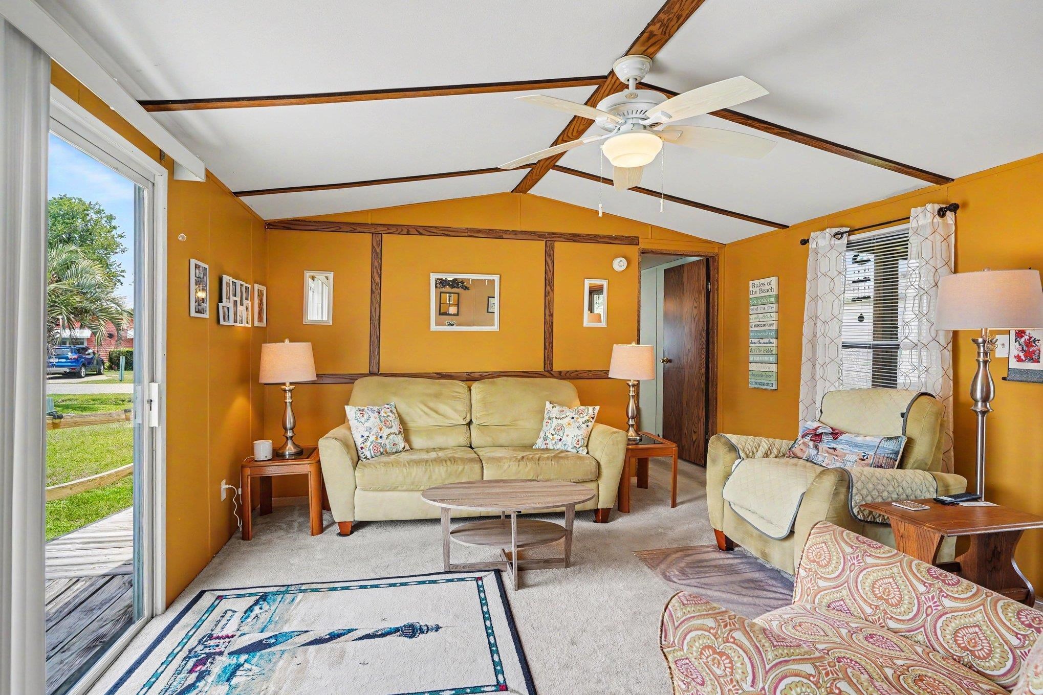 5 Crooked Island Circle Property Photo 3