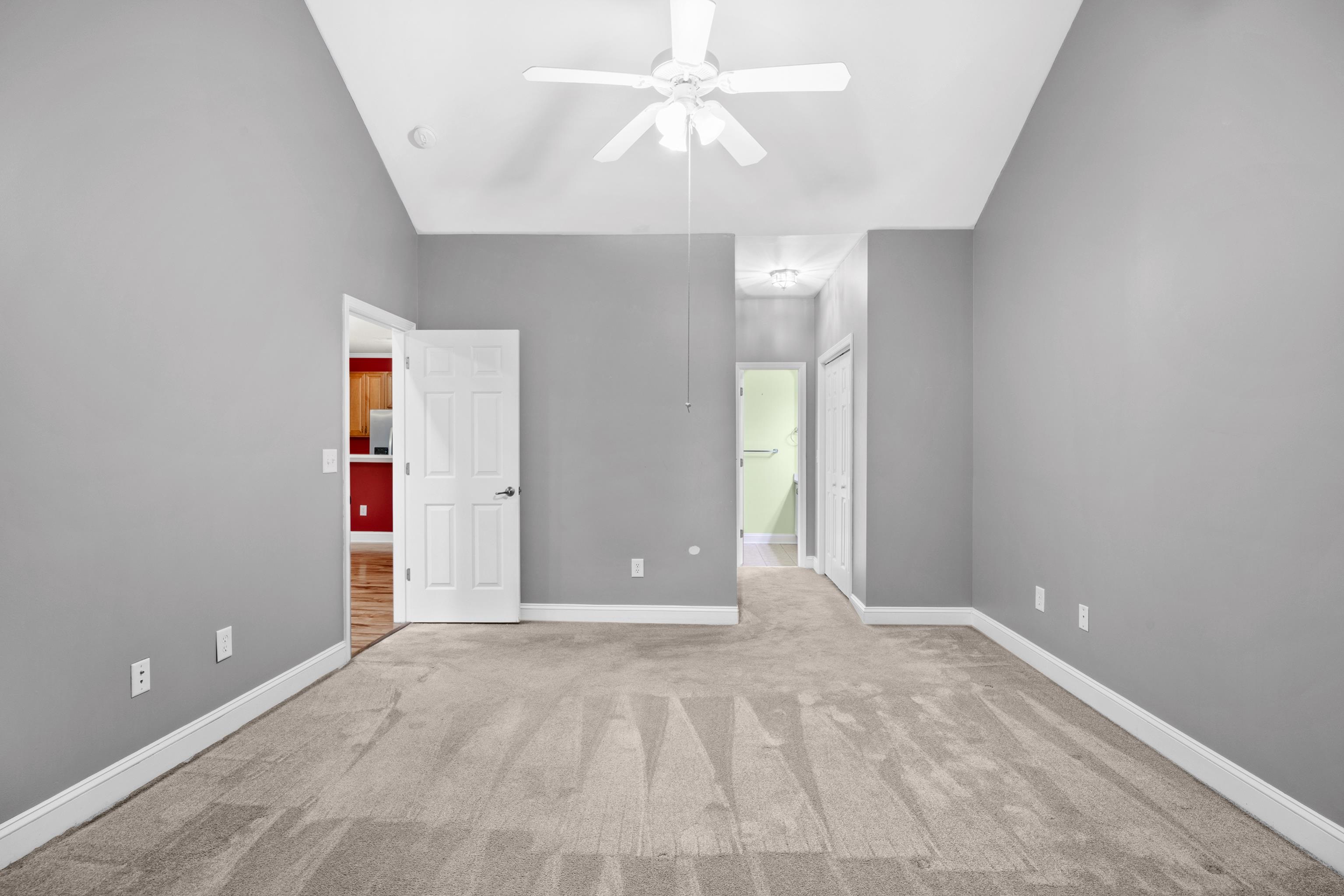 714 Botany Loop Property Photo 21