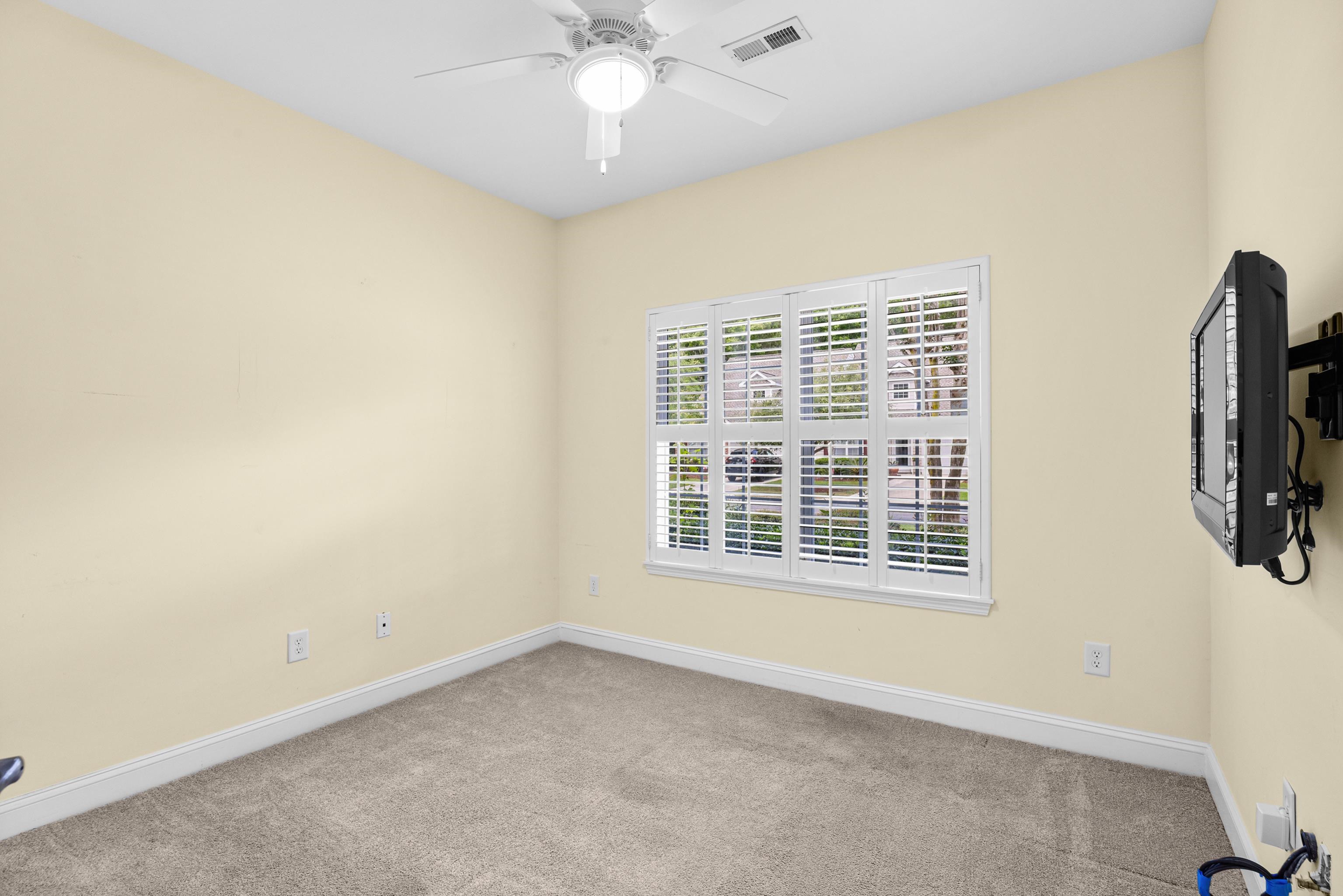 714 Botany Loop Property Photo 25