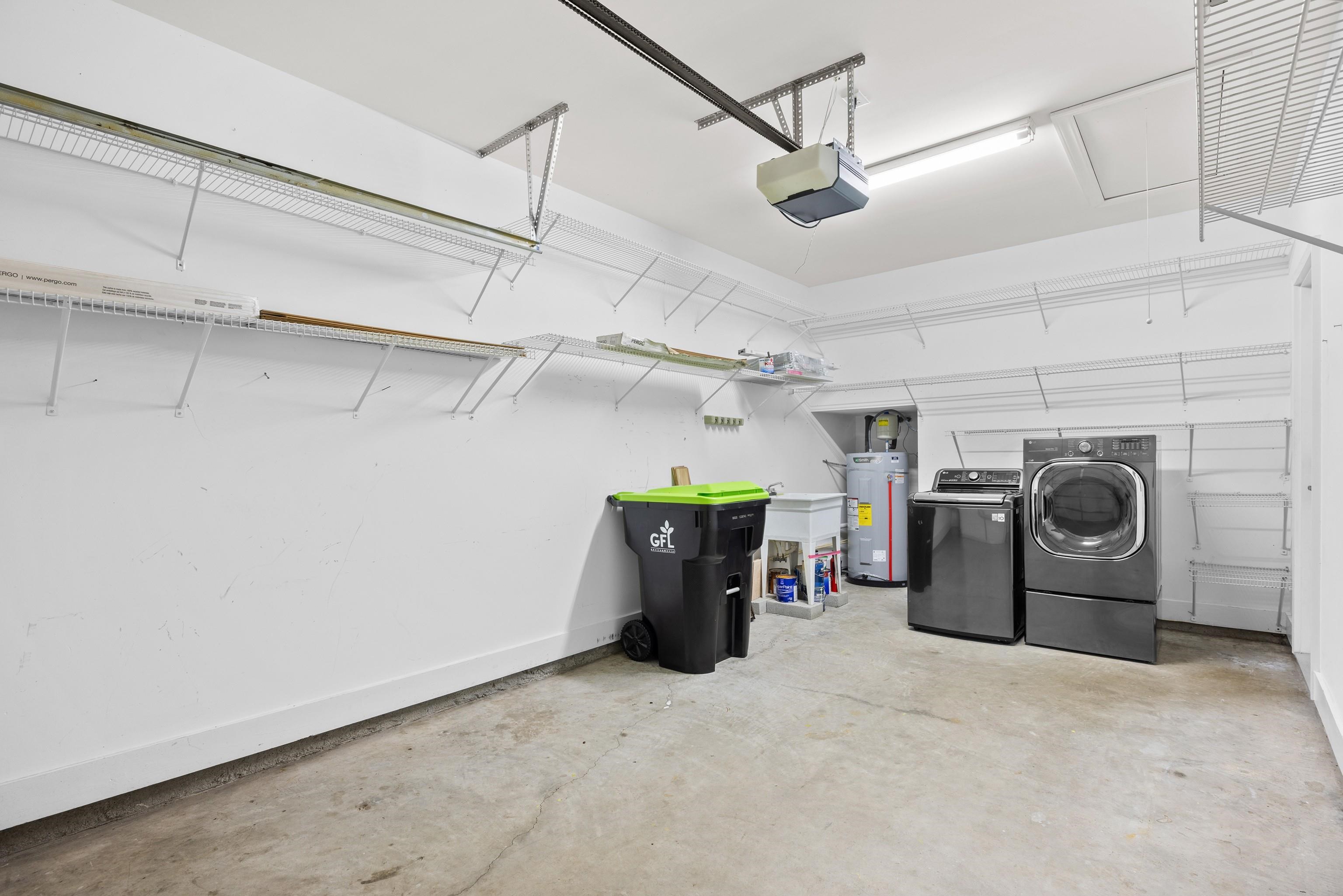 714 Botany Loop Property Photo 38