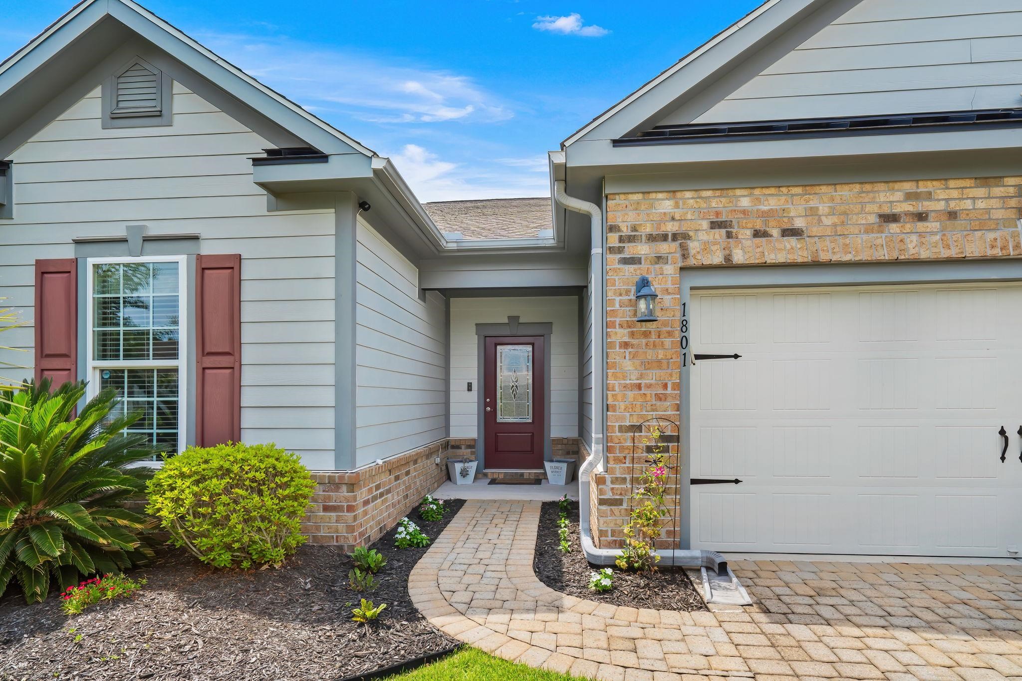 1801 Orchard Dr. Property Photo 14