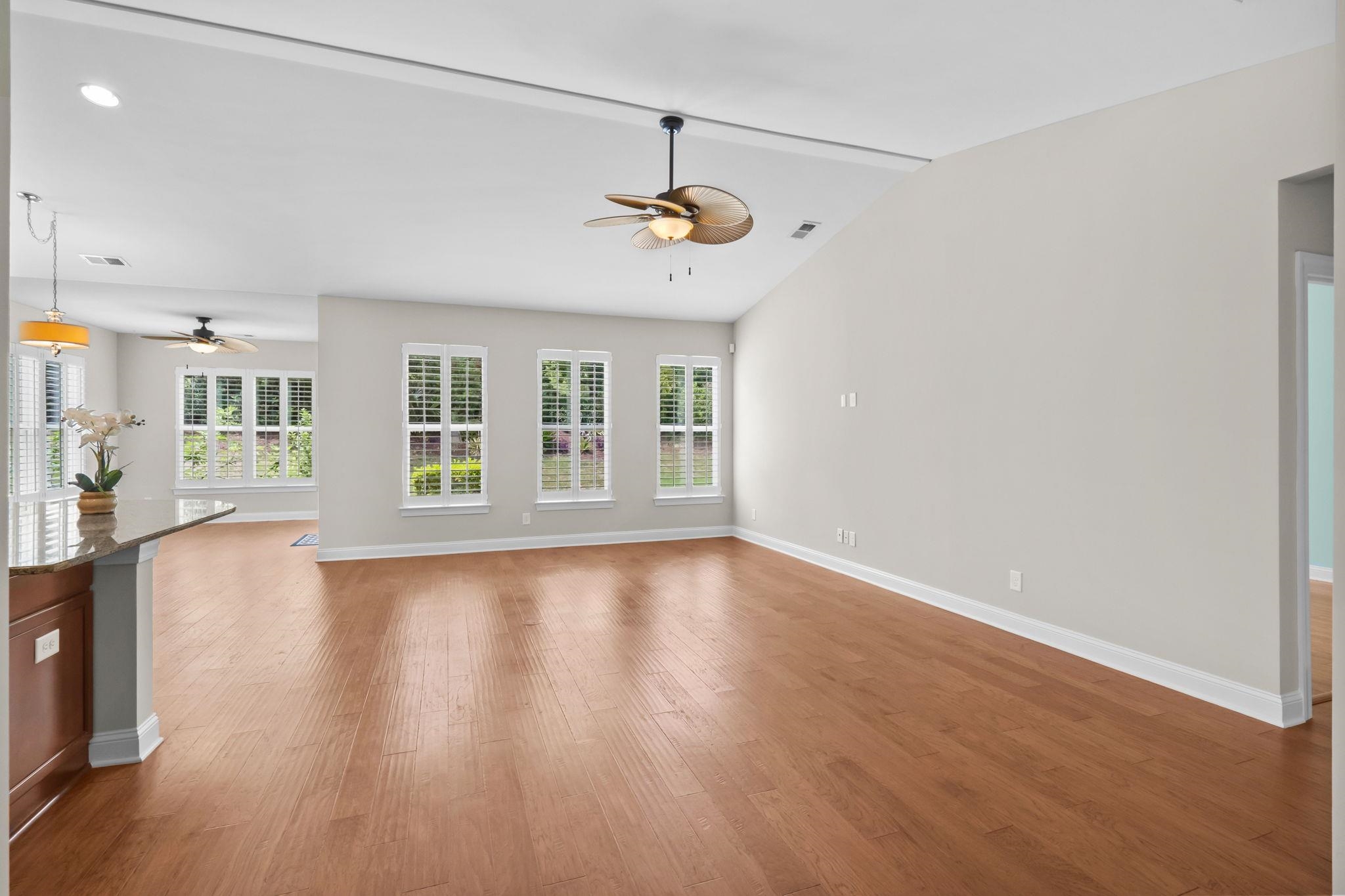 1801 Orchard Dr. Property Photo 17
