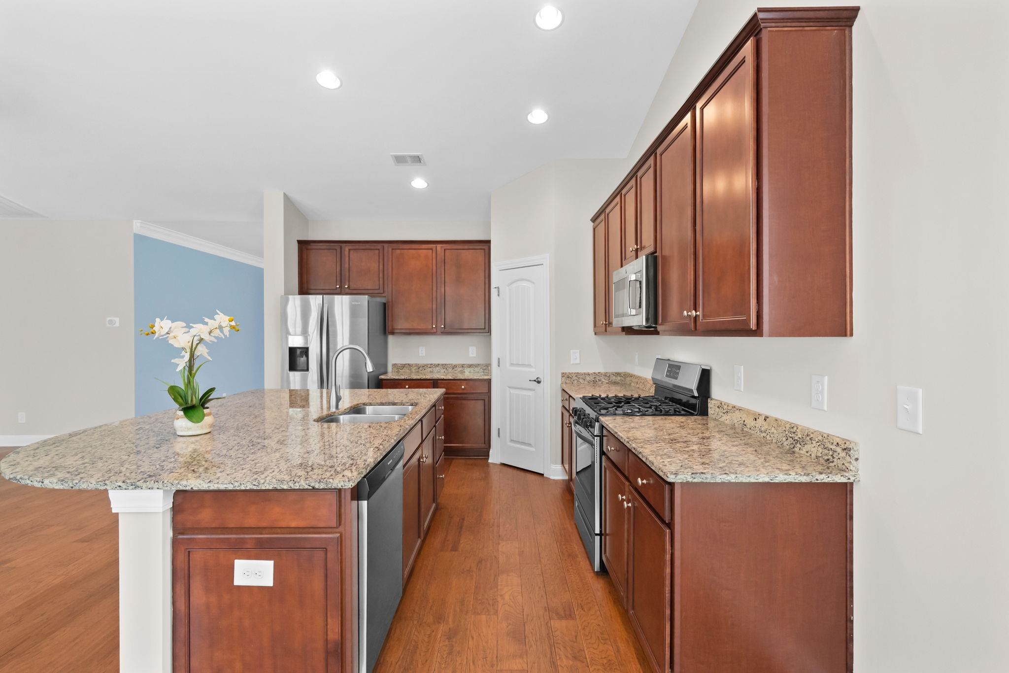 1801 Orchard Dr. Property Photo 20