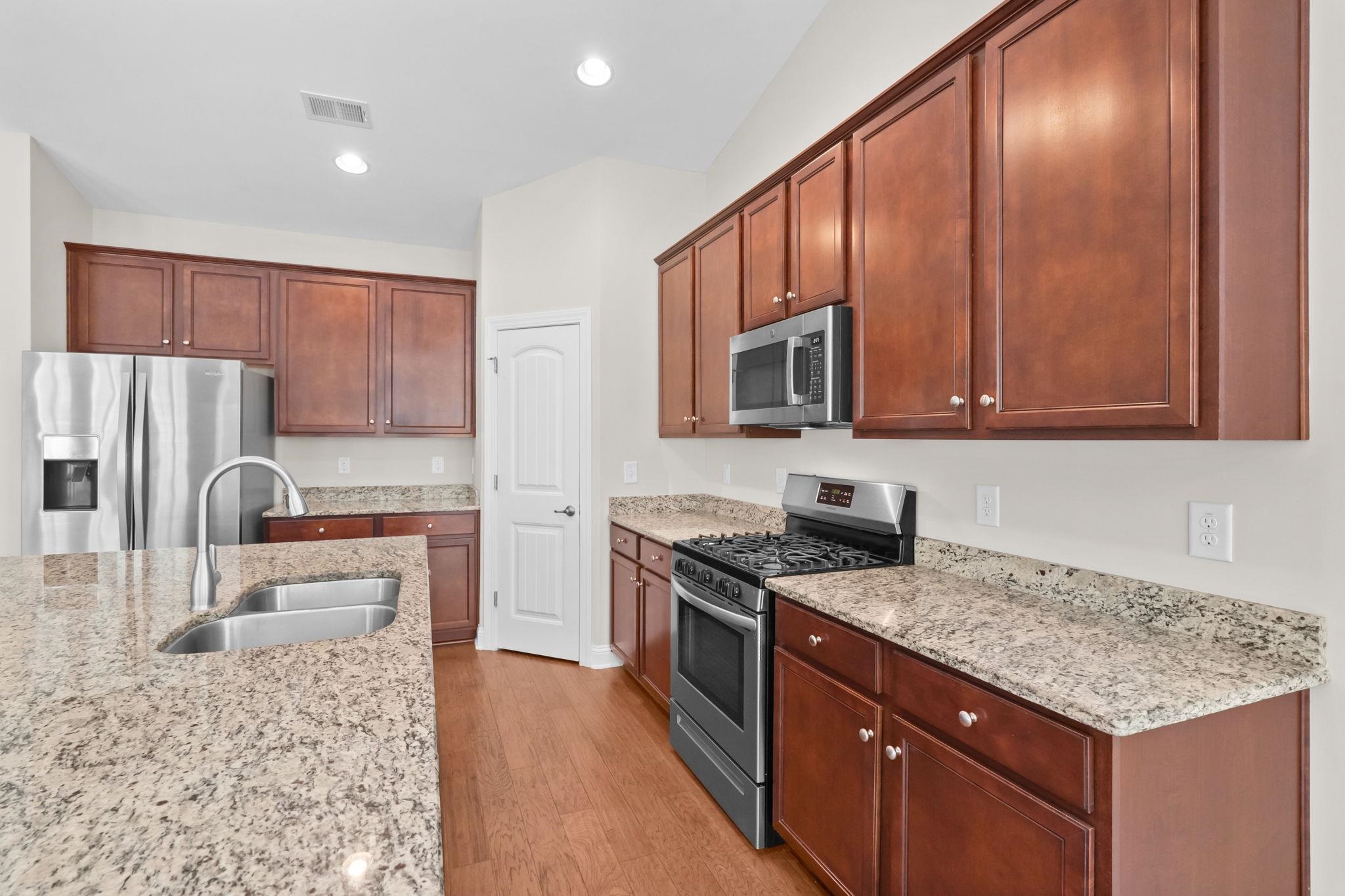 1801 Orchard Dr. Property Photo 22