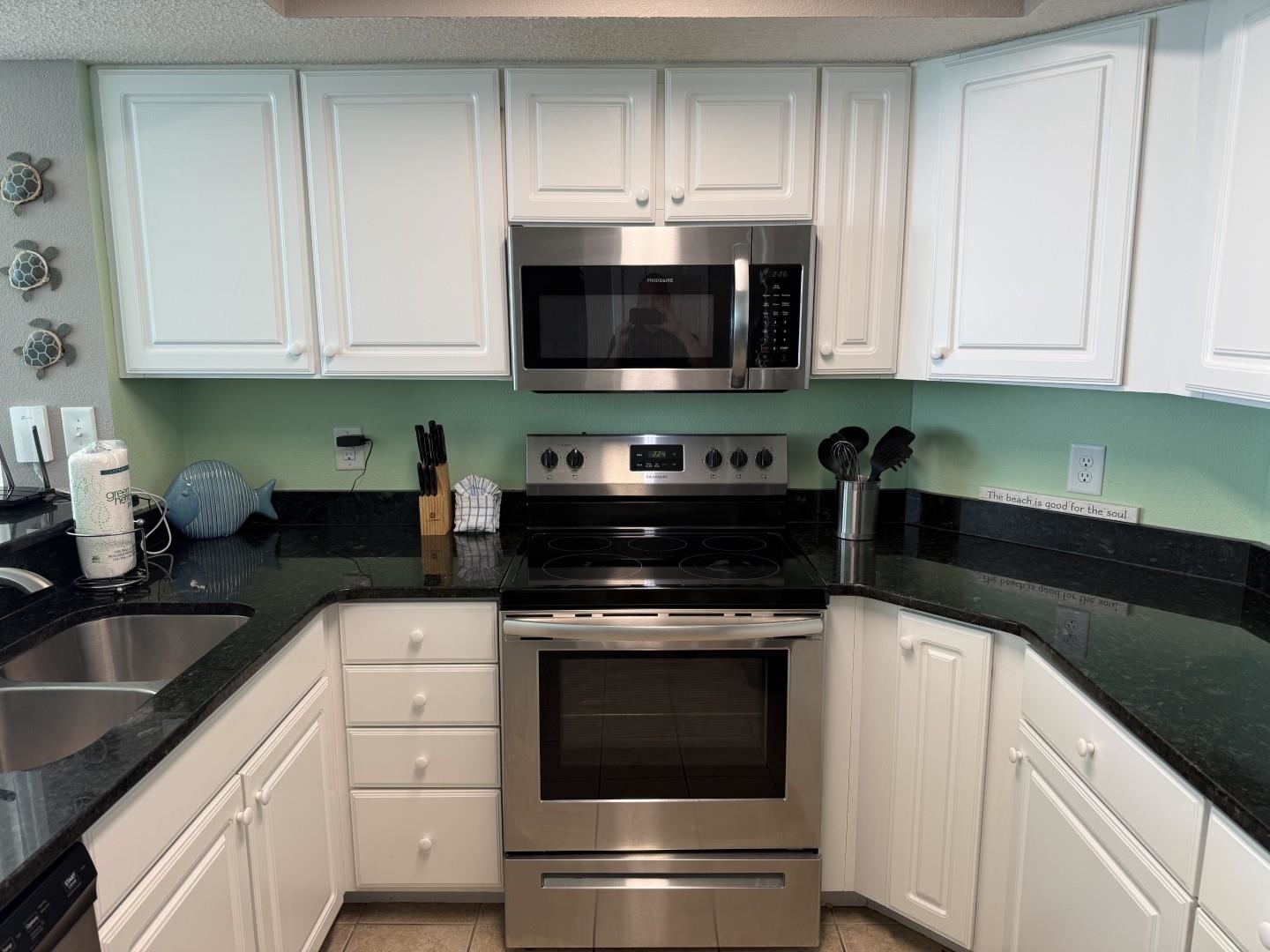 2504 N Ocean Blvd. Property Photo 38