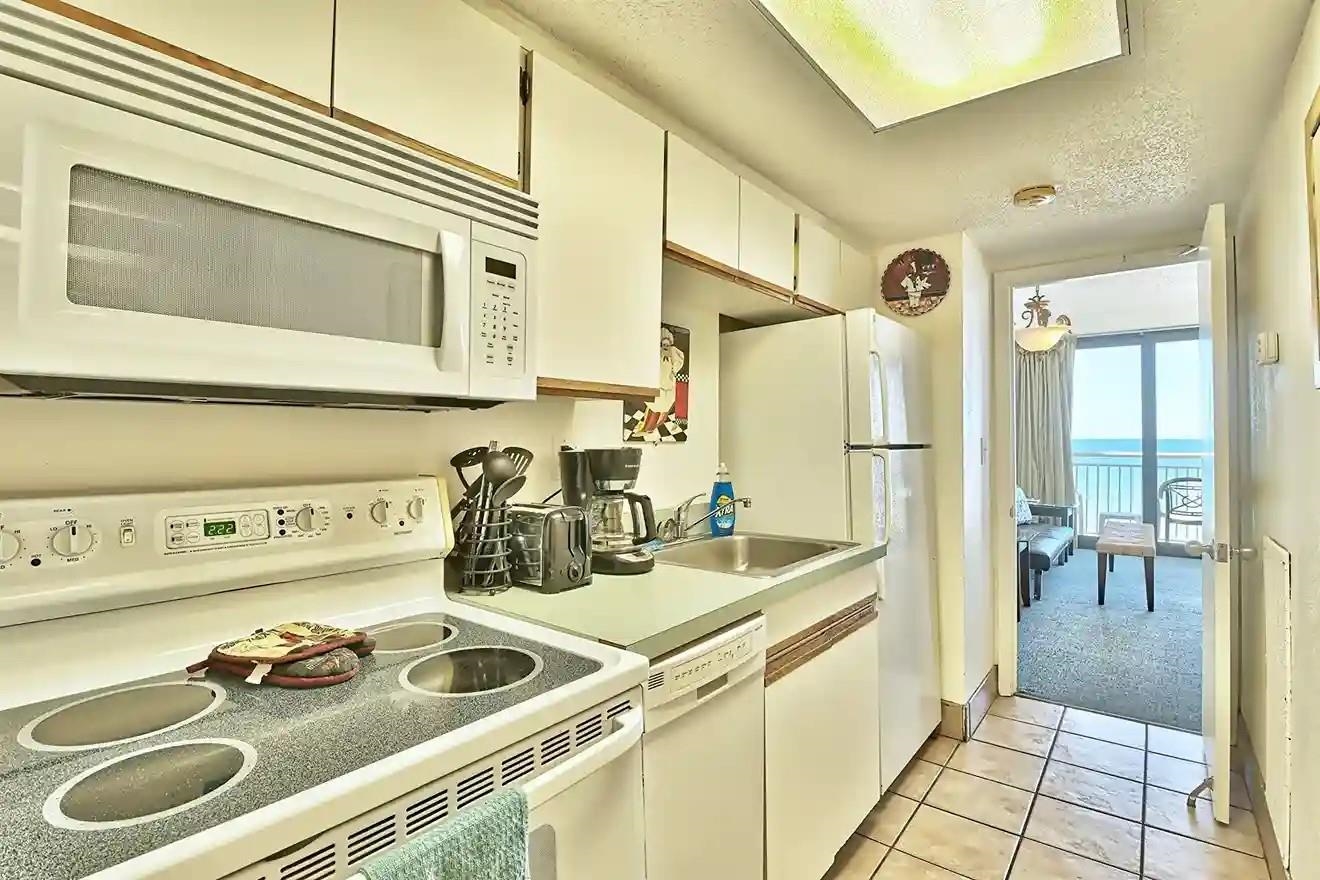 2106 N Ocean Blvd. N Property Photo 7