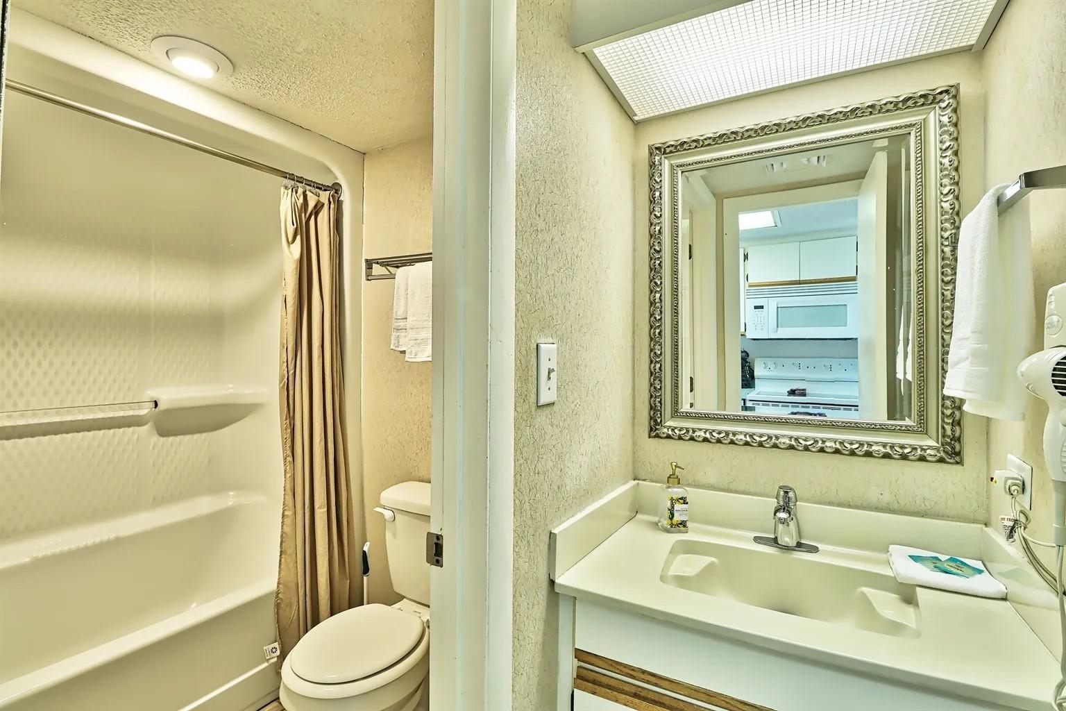 2106 N Ocean Blvd. N Property Photo 17