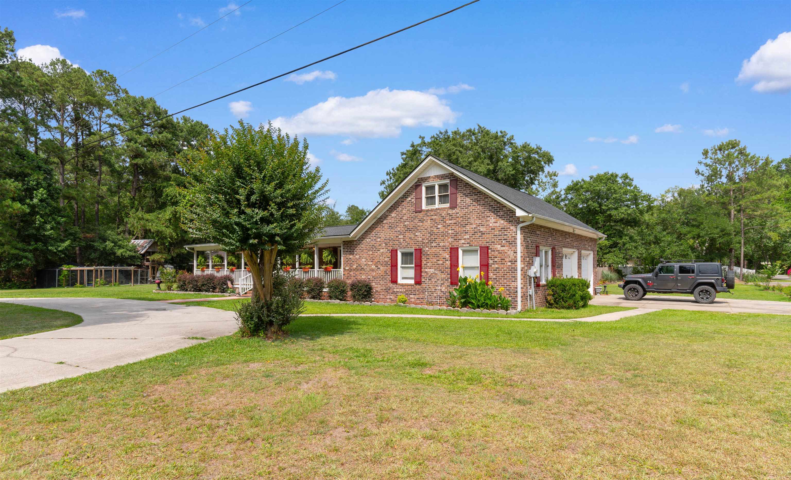 128 Fiddlers Loop Property Photo 2