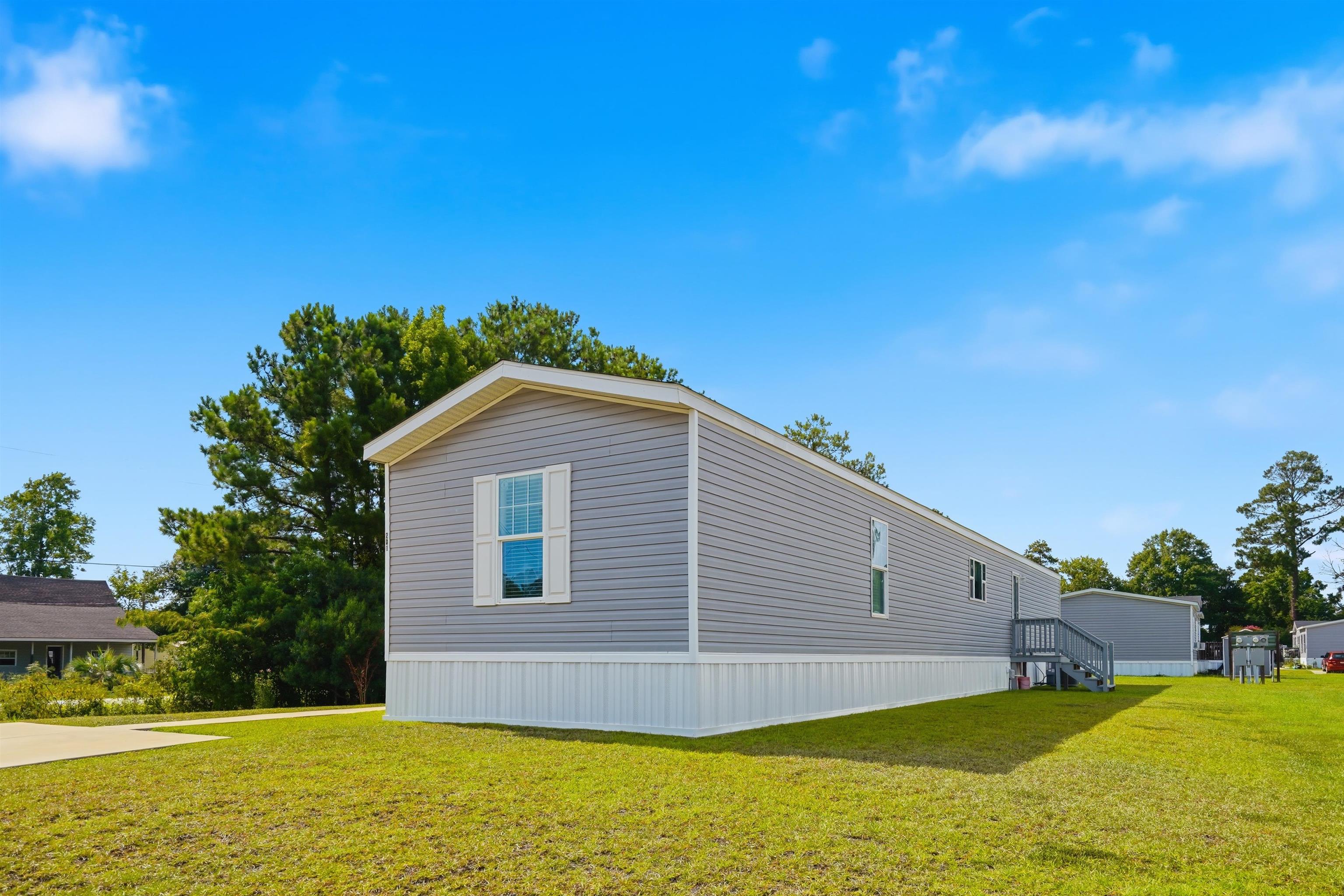 201 Air Stream Dr. Property Photo 11