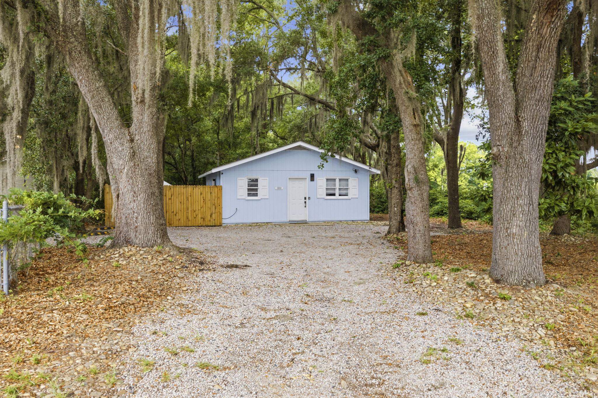 1011 Causey Rd. Property Photo 2