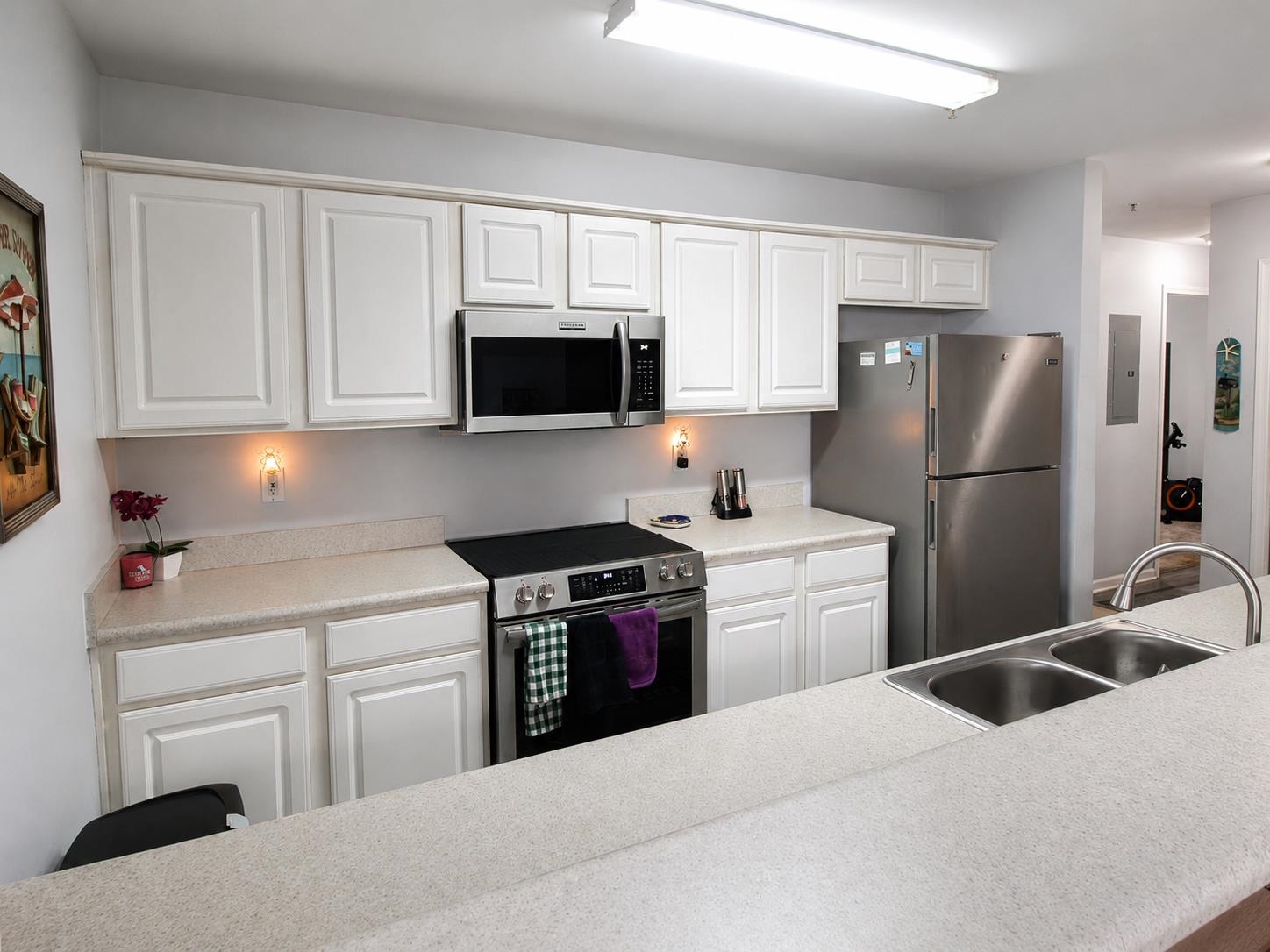 4842 Meadowsweet Dr. Property Photo 11