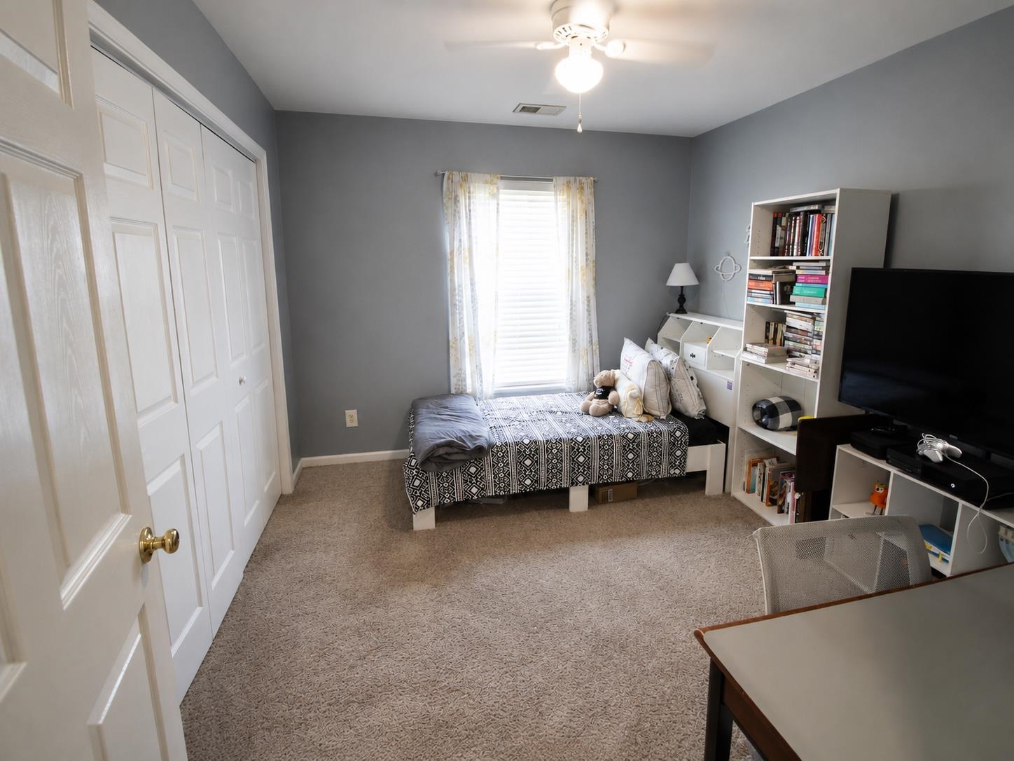 4842 Meadowsweet Dr. Property Photo 24
