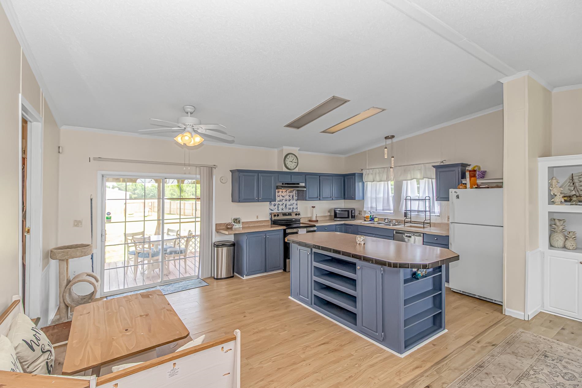 3415 Green Sea Rd. Property Photo 13