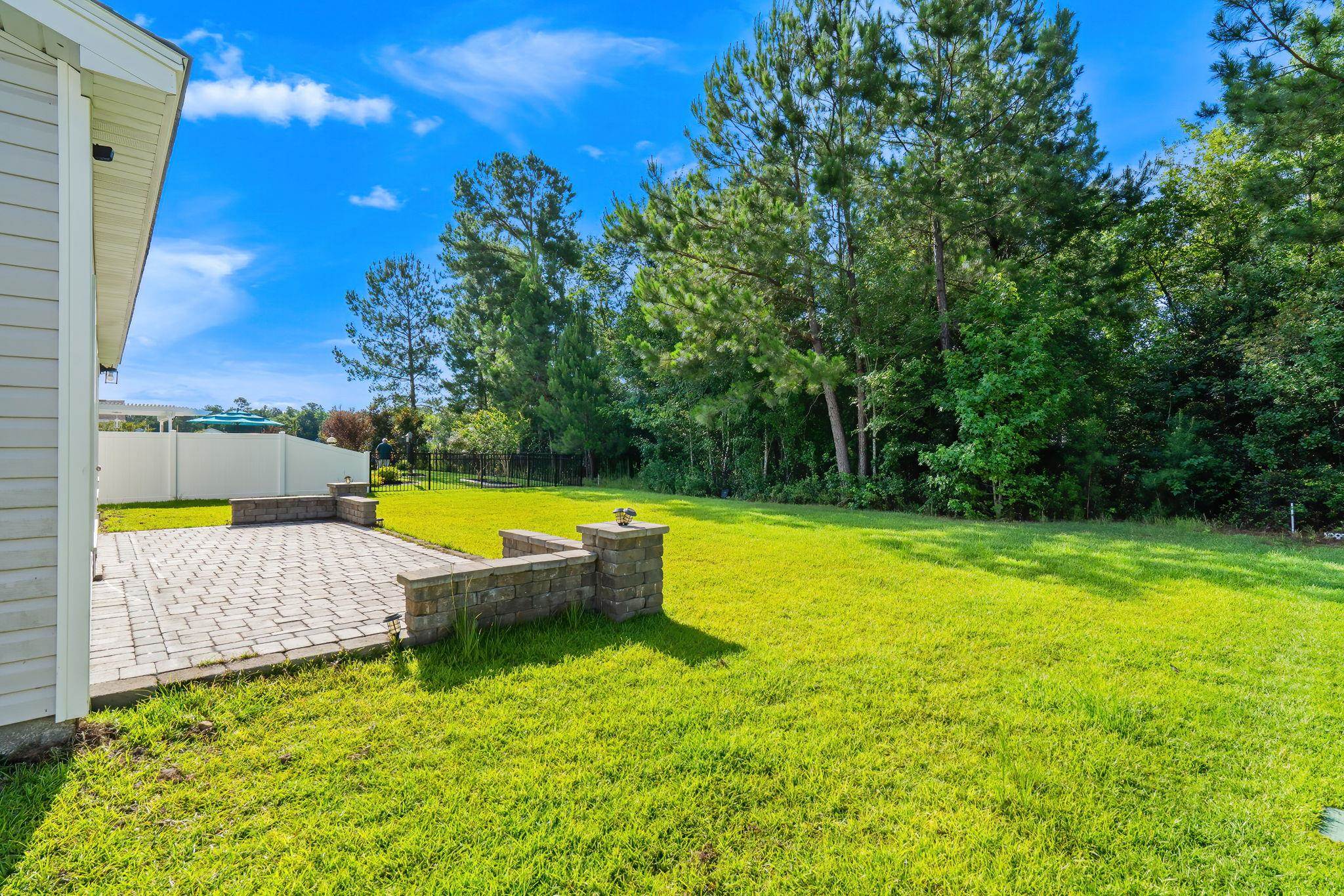 840 Windsor Rose Dr. Property Photo 31