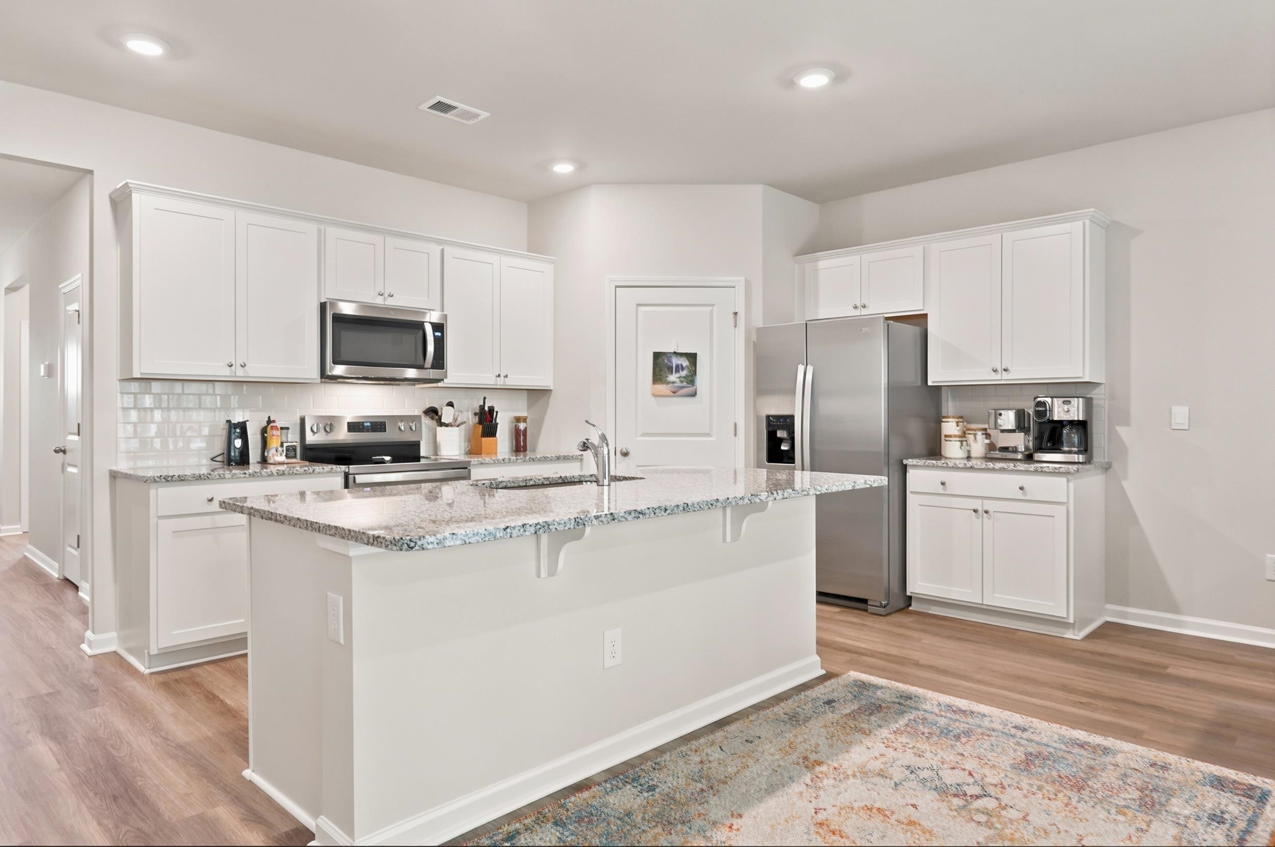 8093 Bear Claw Way Property Photo 11