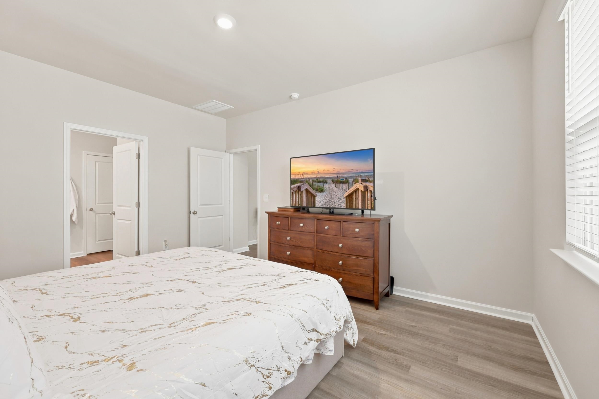 8093 Bear Claw Way Property Photo 21