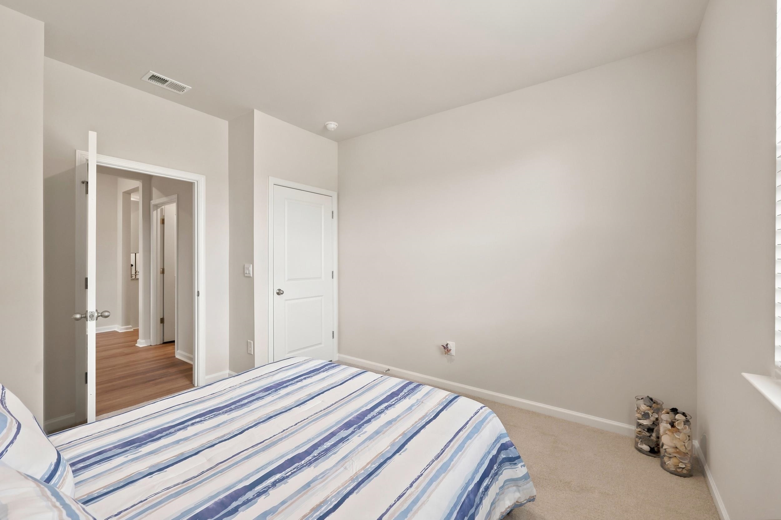 8093 Bear Claw Way Property Photo 28