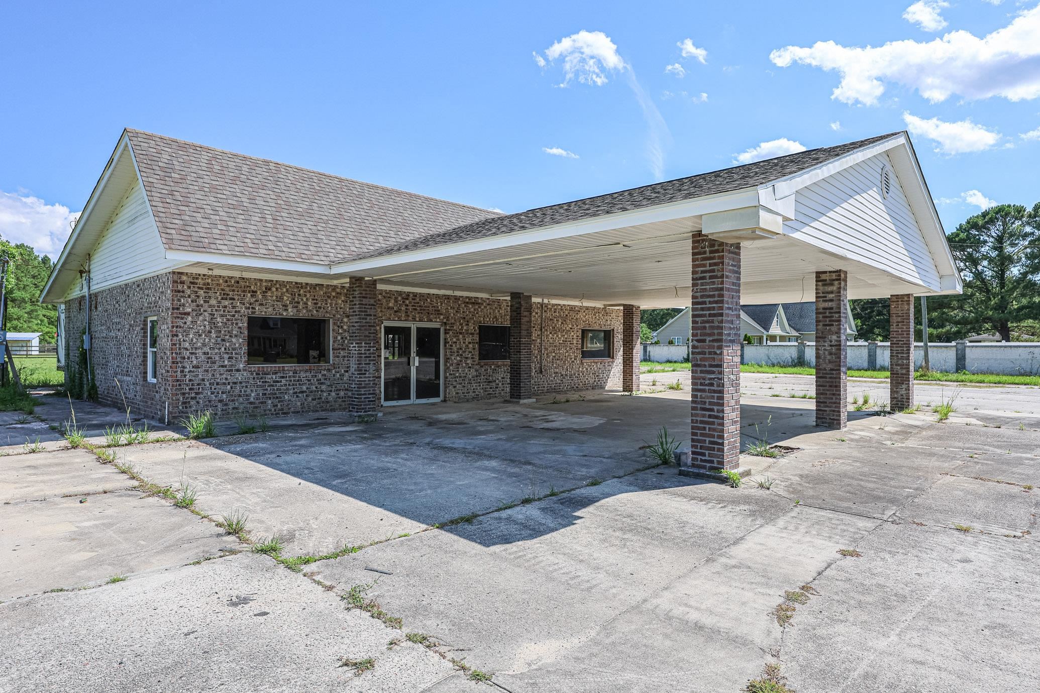 12132 Highway 905 Property Photo 5
