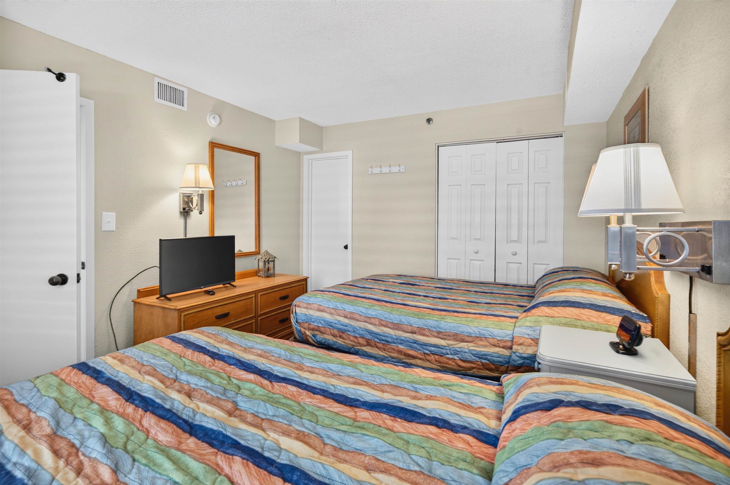 157 Seawatch Dr. Property Photo 26