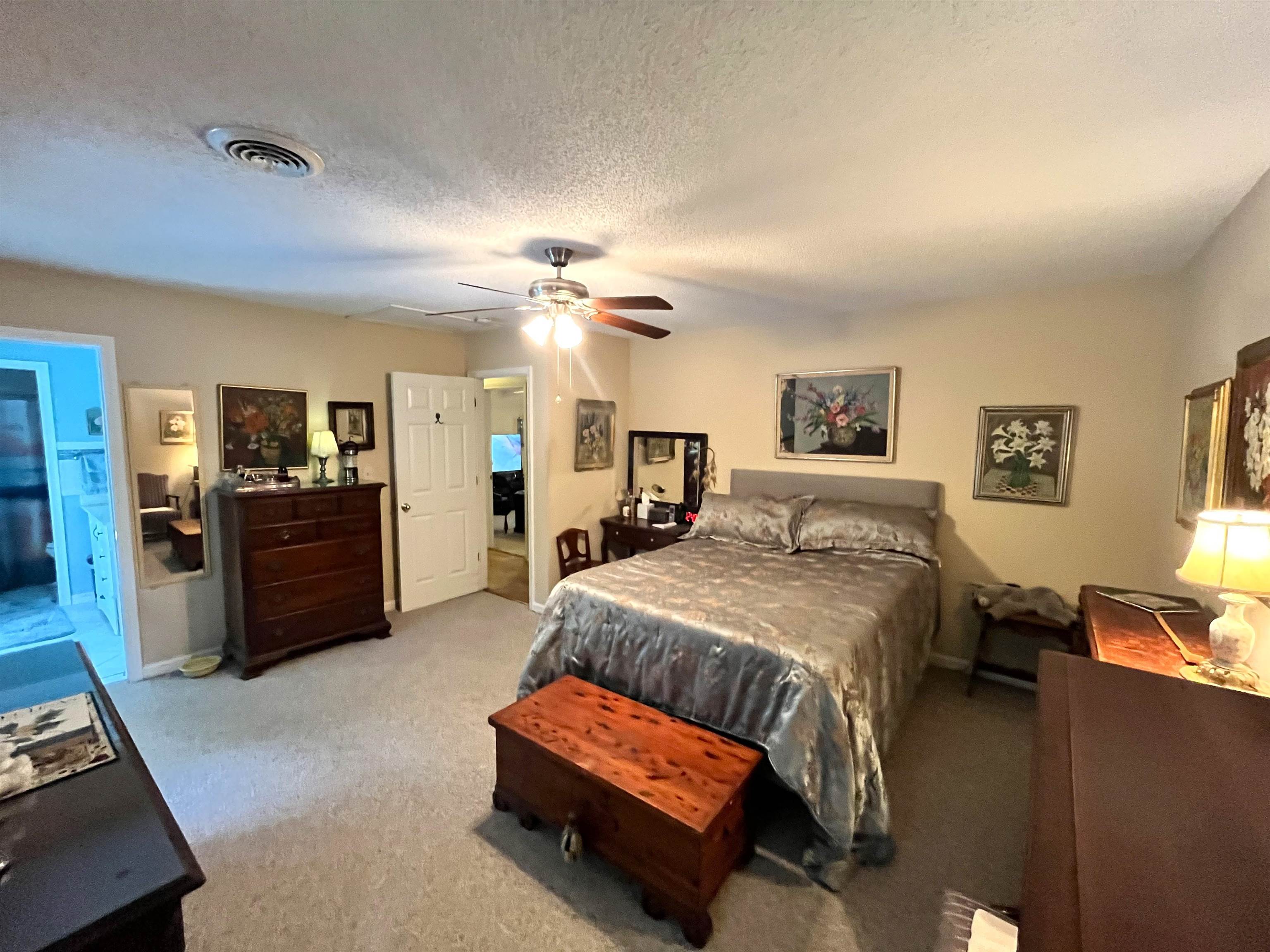 305 Troon Ln. Property Photo 18
