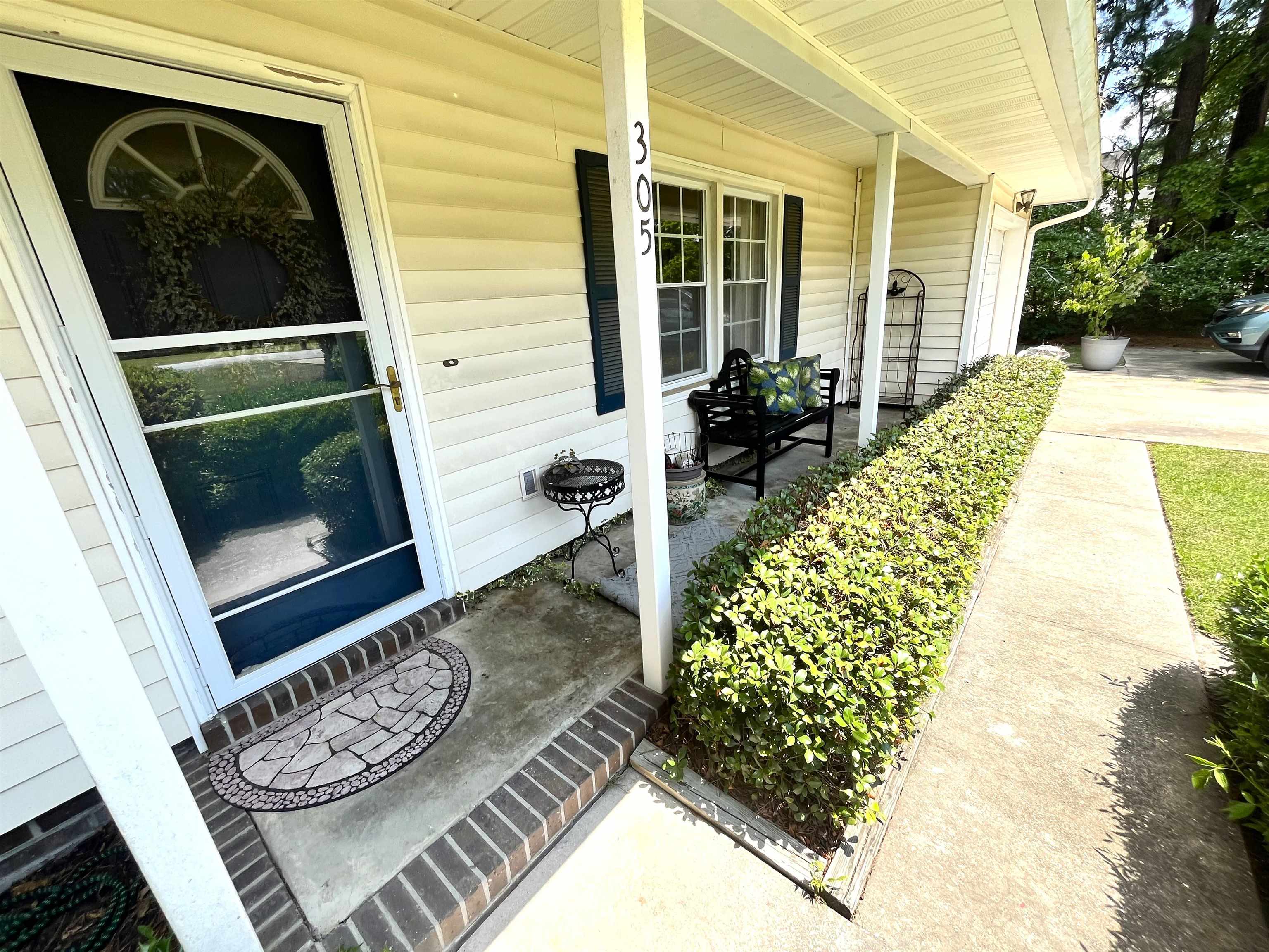 305 Troon Ln. Property Photo 24