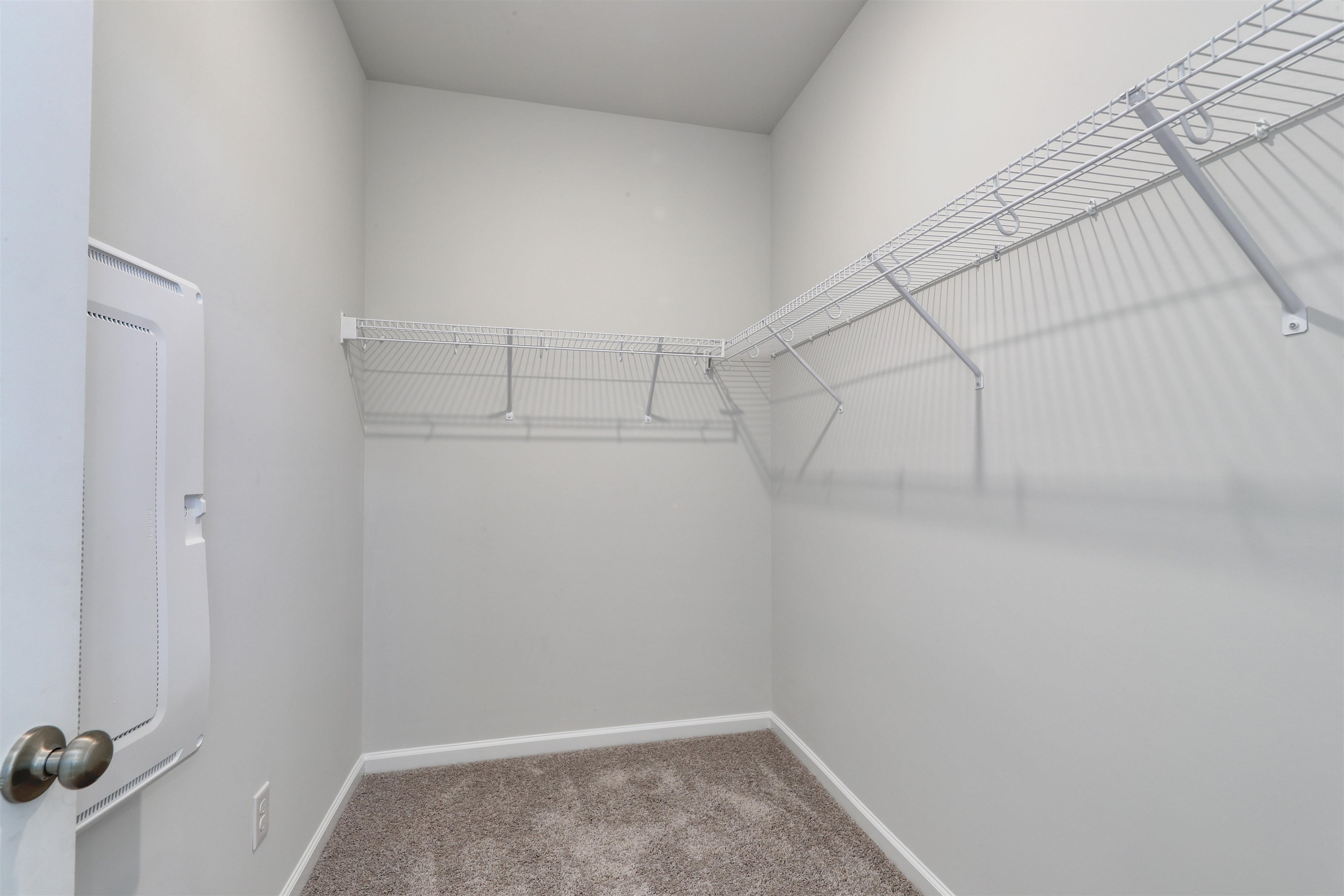 812 Wild Indigo Dr Property Photo 16