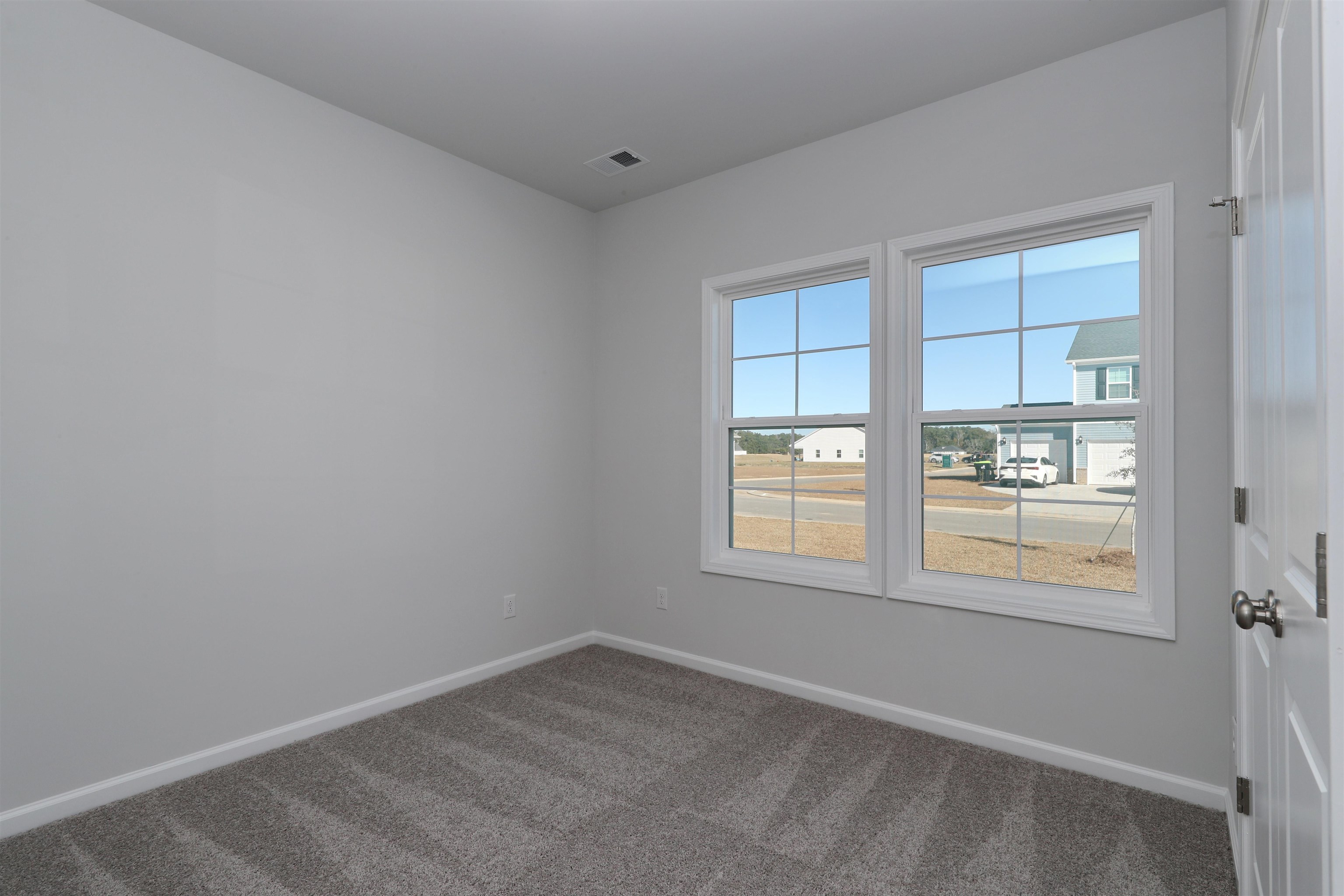 812 Wild Indigo Dr Property Photo 18