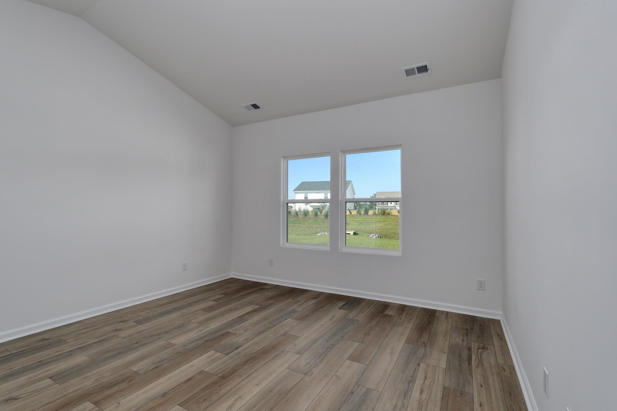 812 Wild Indigo Dr Property Photo 23
