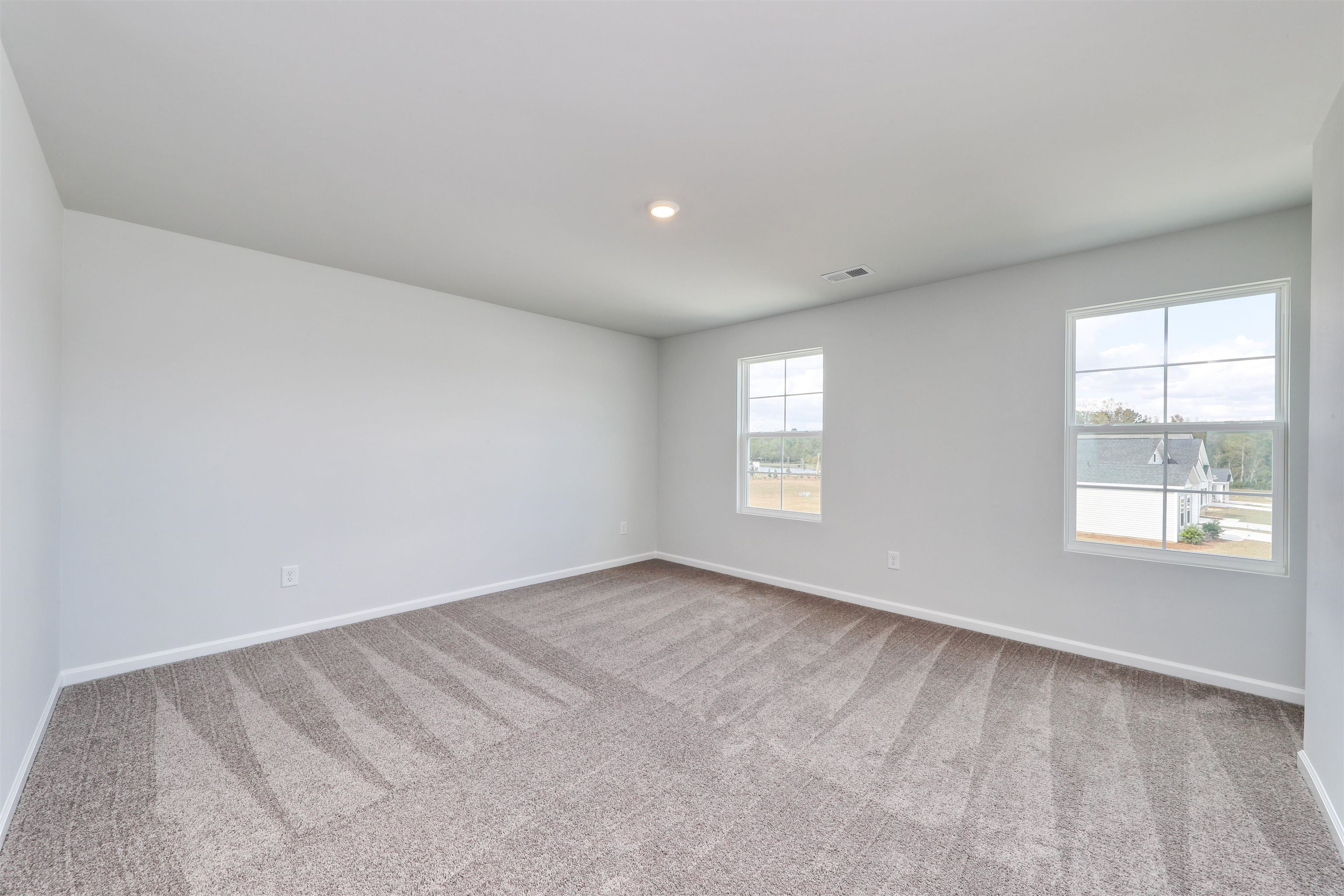 816 Wild Indigo Dr Property Photo 12