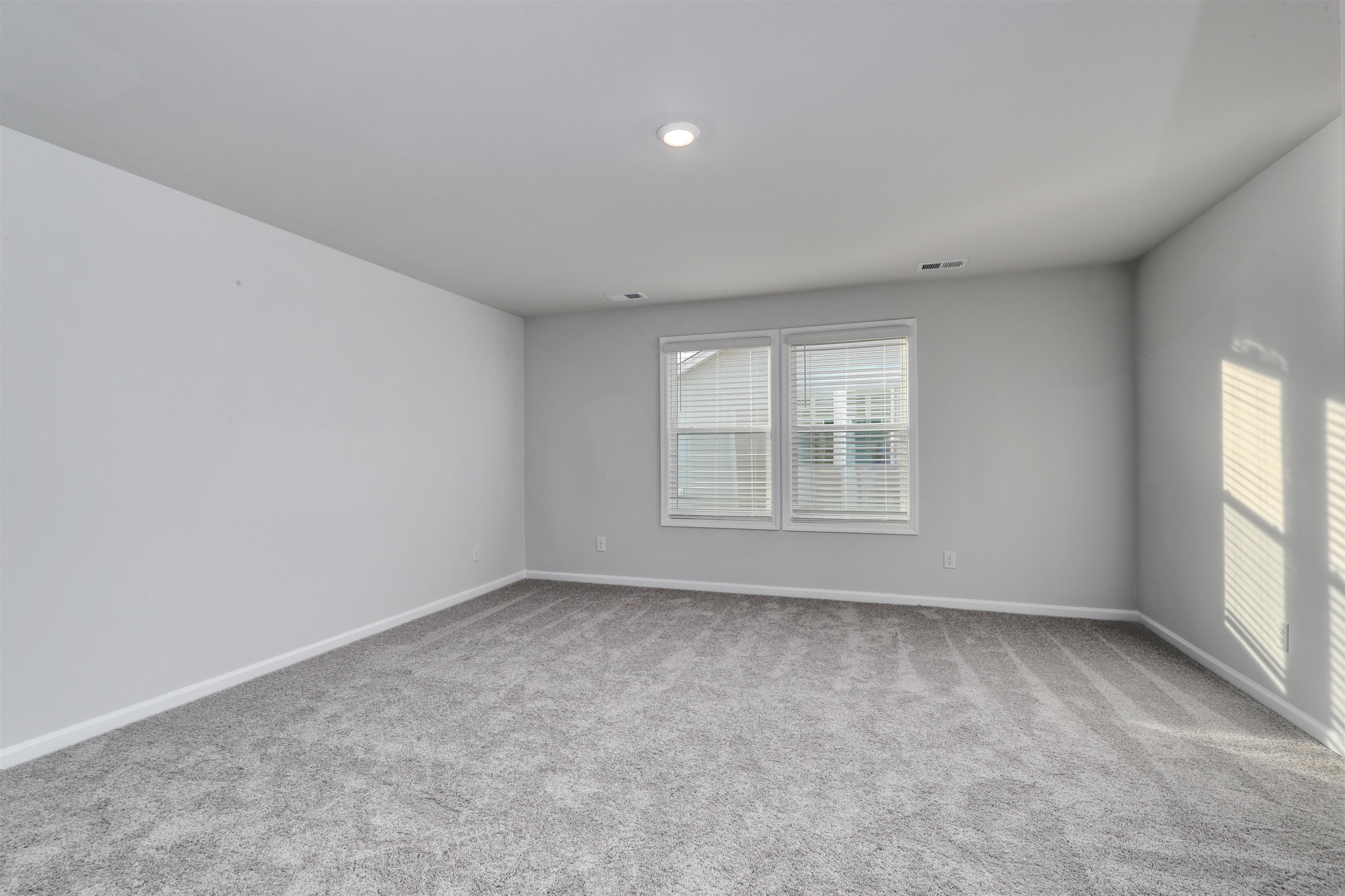 820 Wild Indigo Dr Property Photo 18