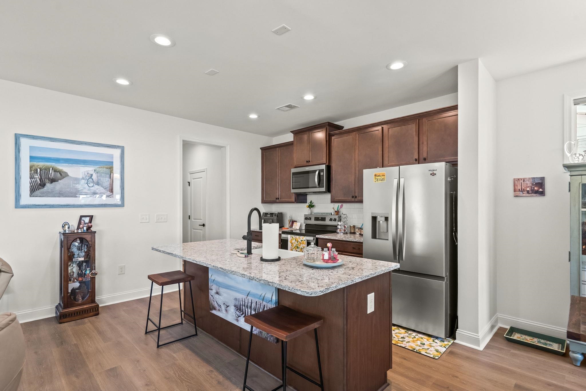 2527 Hillbourne Loop Property Photo 8