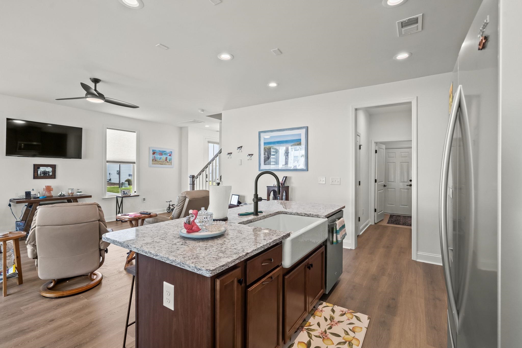 2527 Hillbourne Loop Property Photo 11