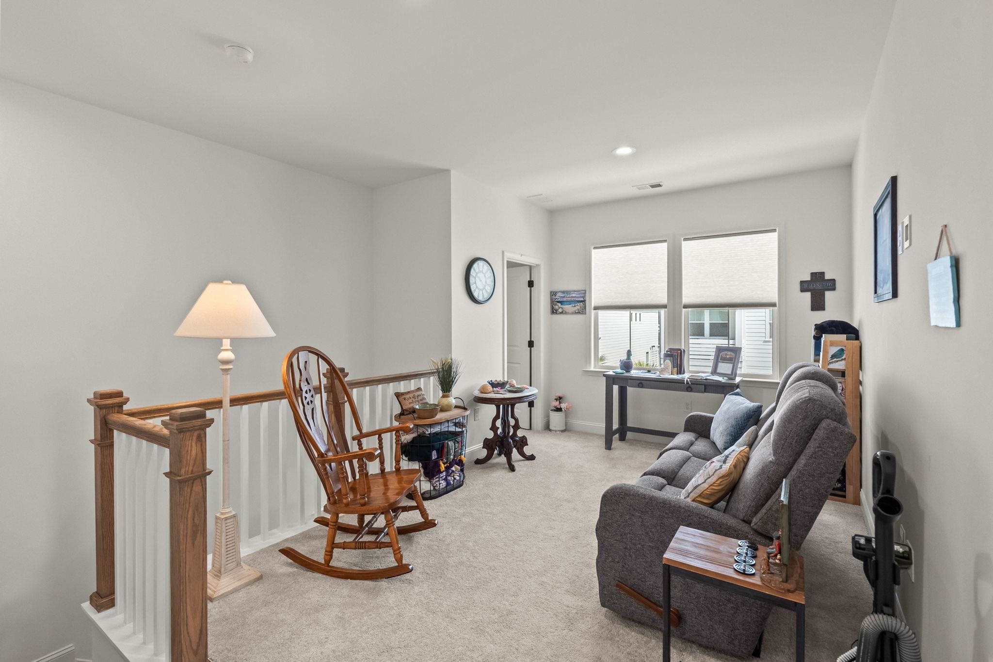 2527 Hillbourne Loop Property Photo 20