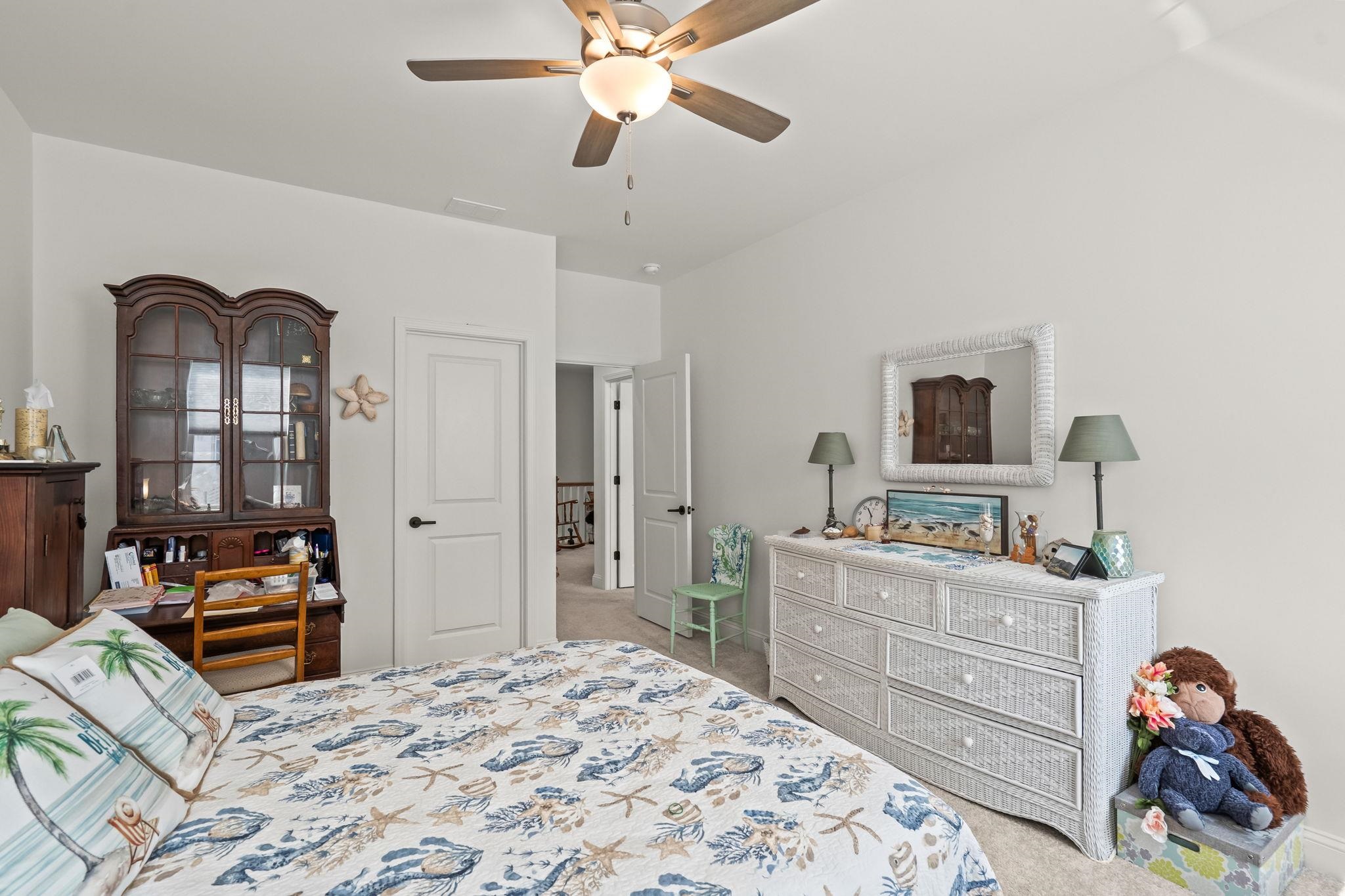 2527 Hillbourne Loop Property Photo 26