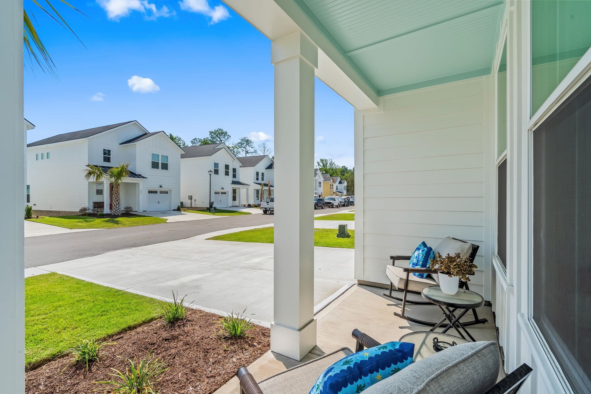 2527 Hillbourne Loop Property Photo 29