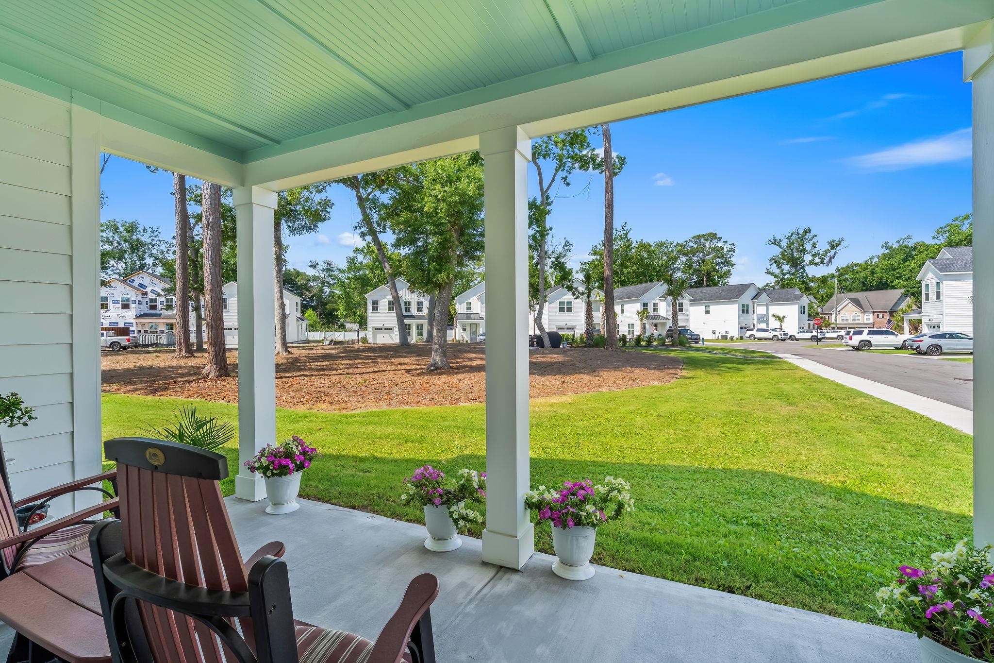 2527 Hillbourne Loop Property Photo 33