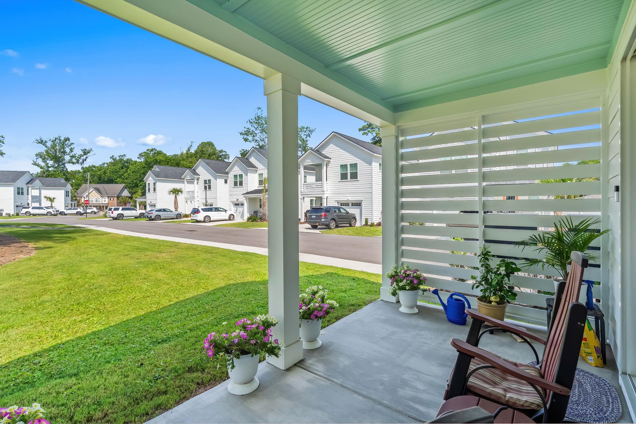 2527 Hillbourne Loop Property Photo 34
