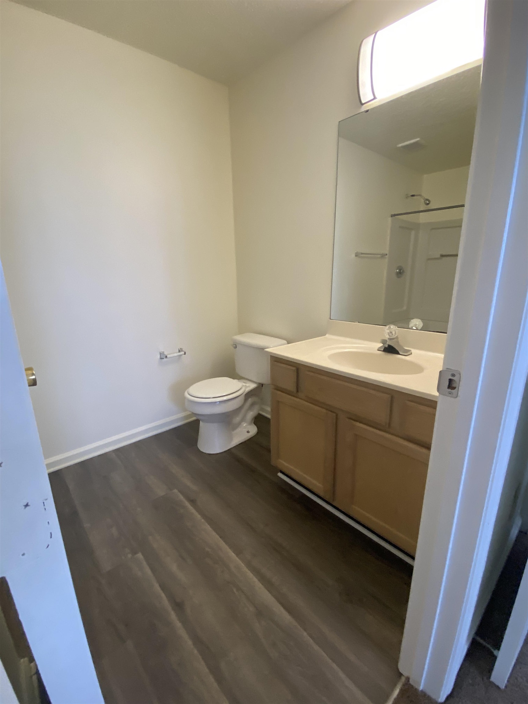 4243 Villas Dr. Property Photo 11