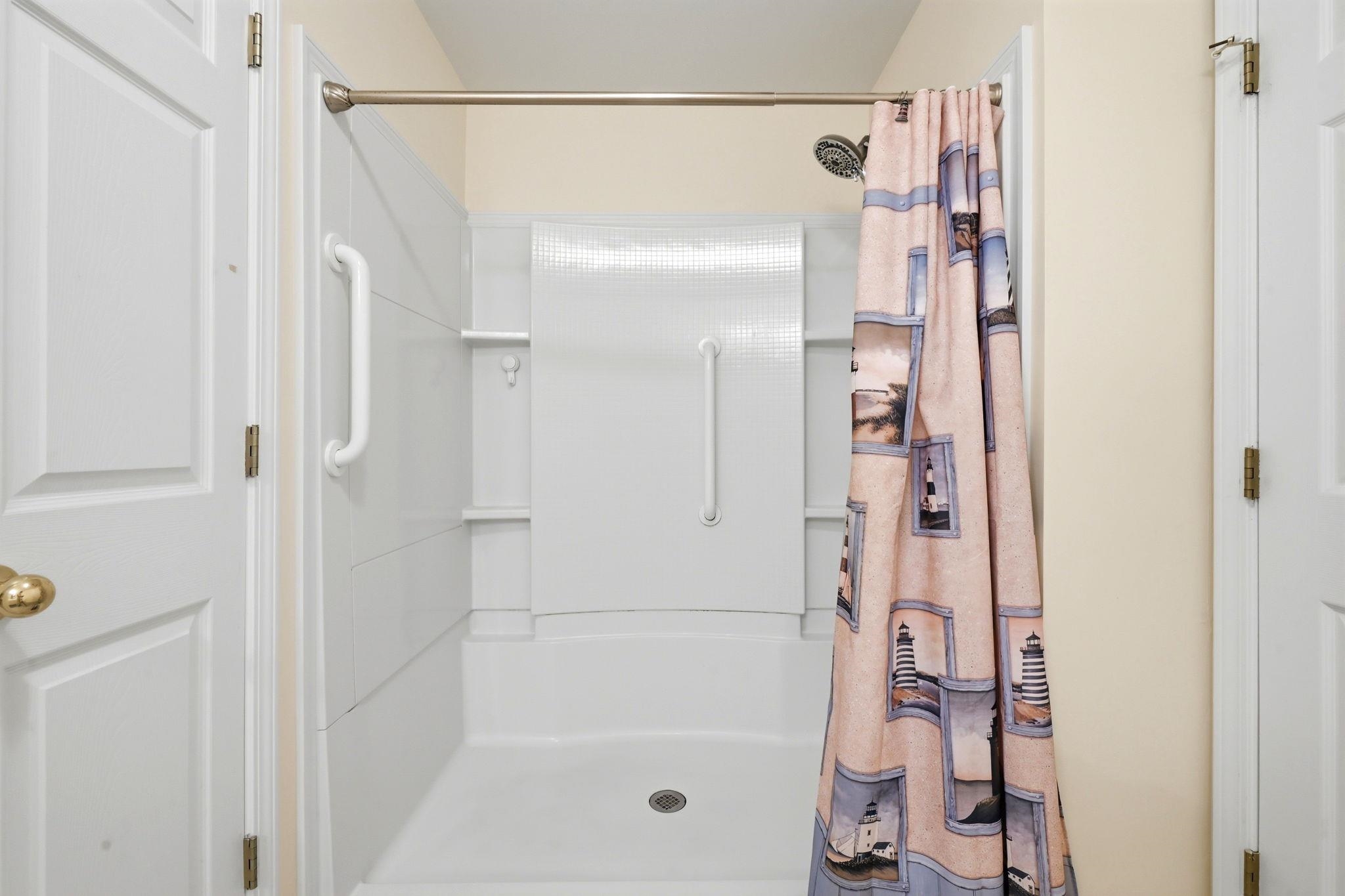 4366 Rivergate Ln. Property Photo 15