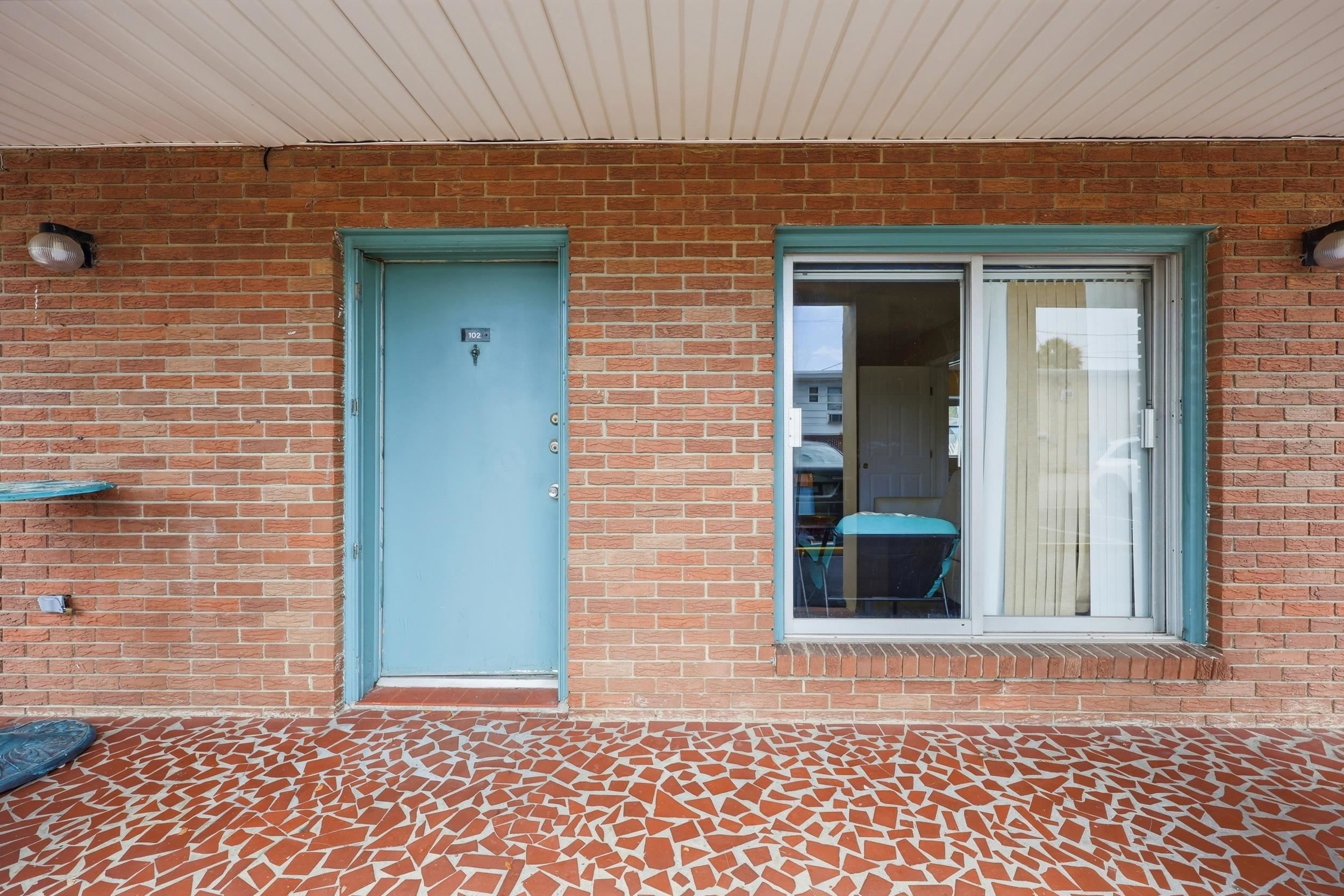 101 Flagg St. Property Photo 14