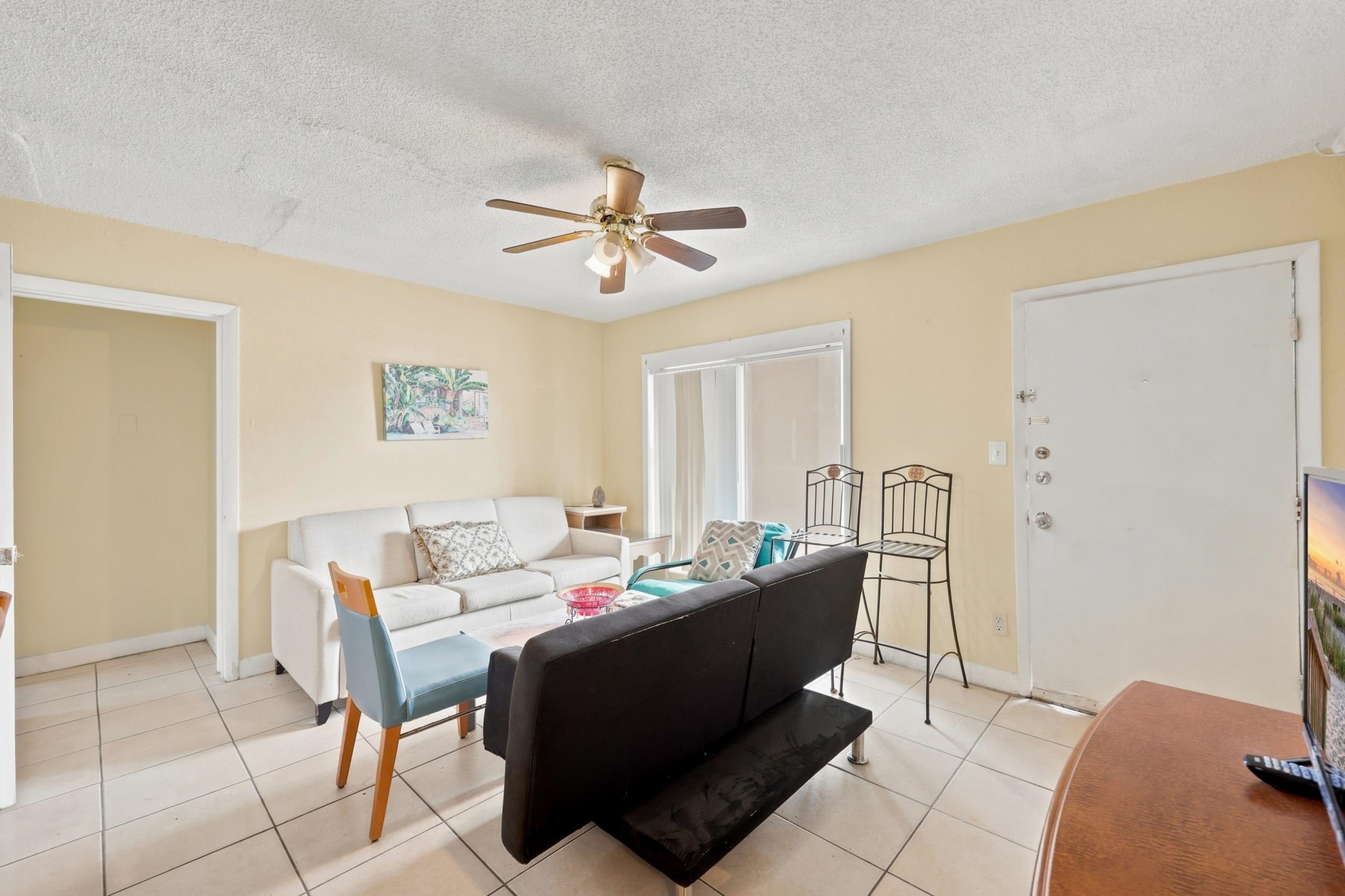 101 Flagg St. Property Photo 16