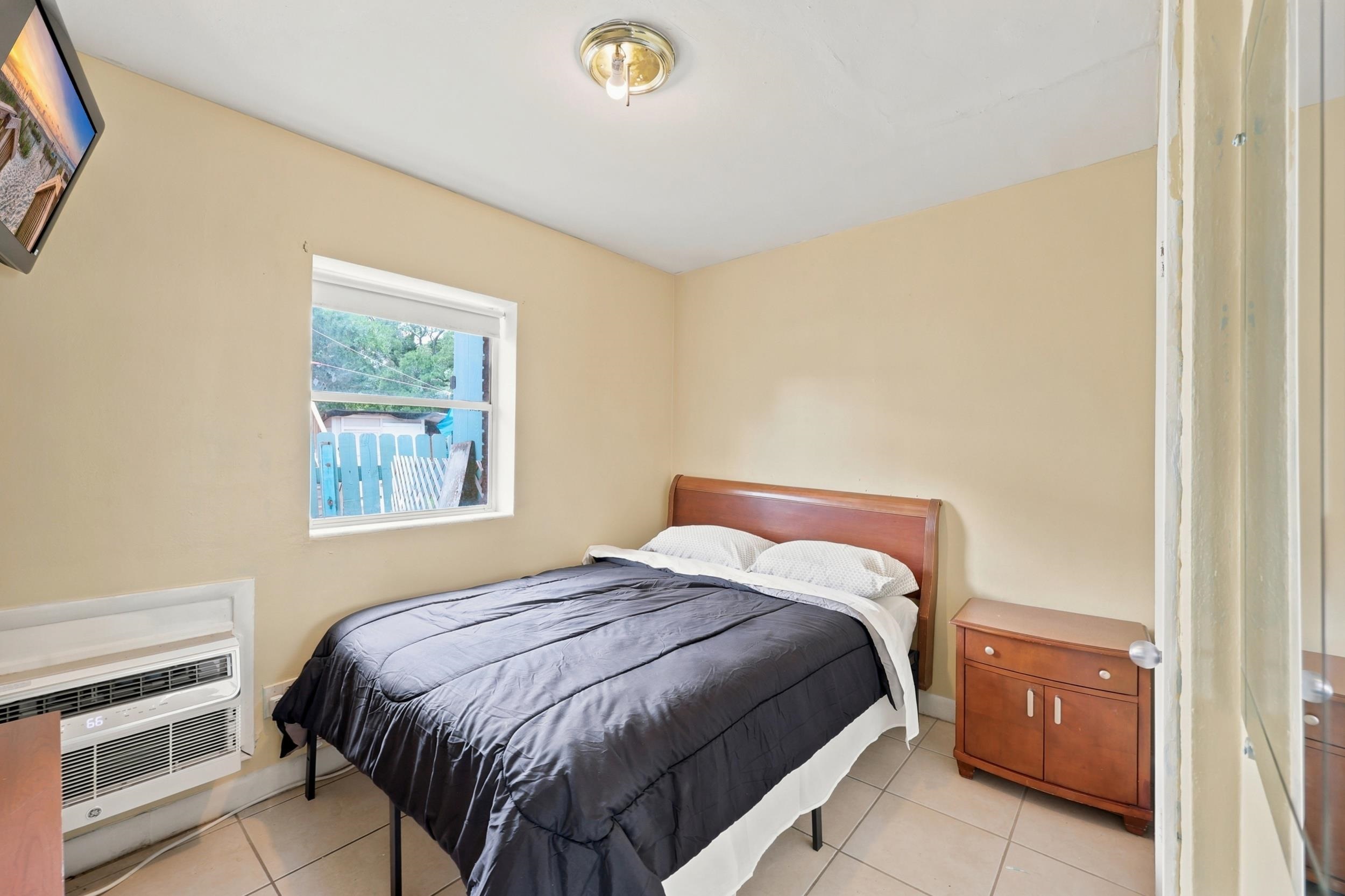 101 Flagg St. Property Photo 29