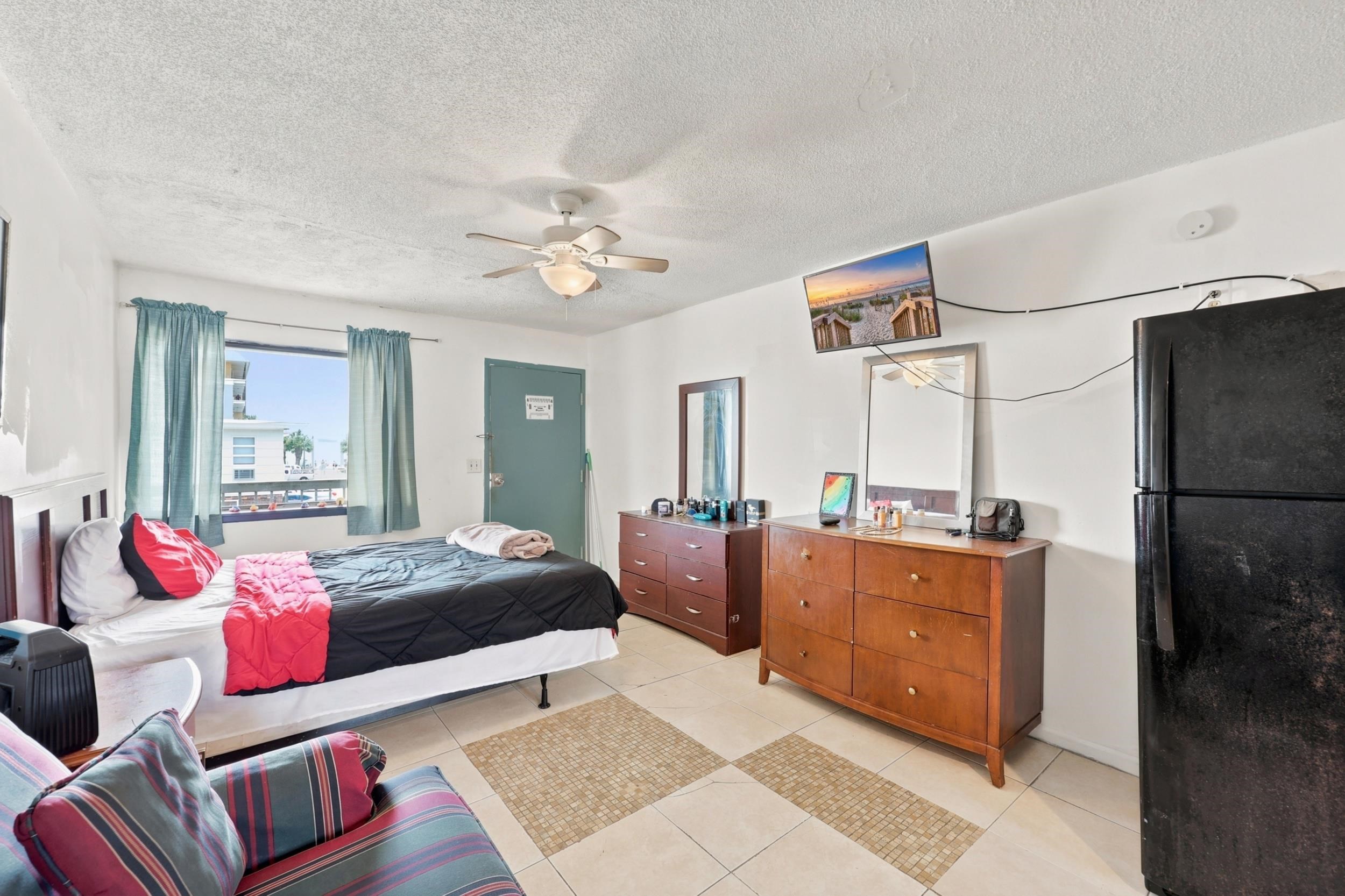 101 Flagg St. Property Photo 33