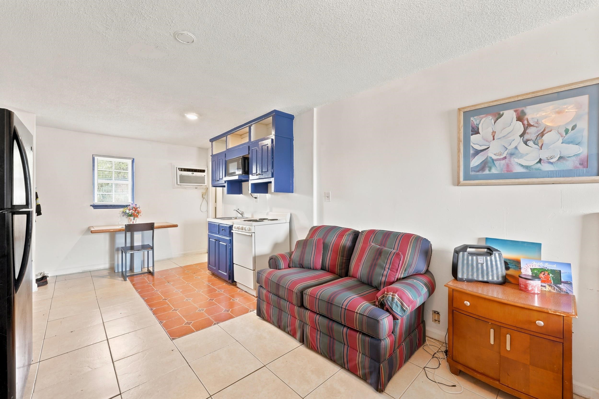 101 Flagg St. Property Photo 34