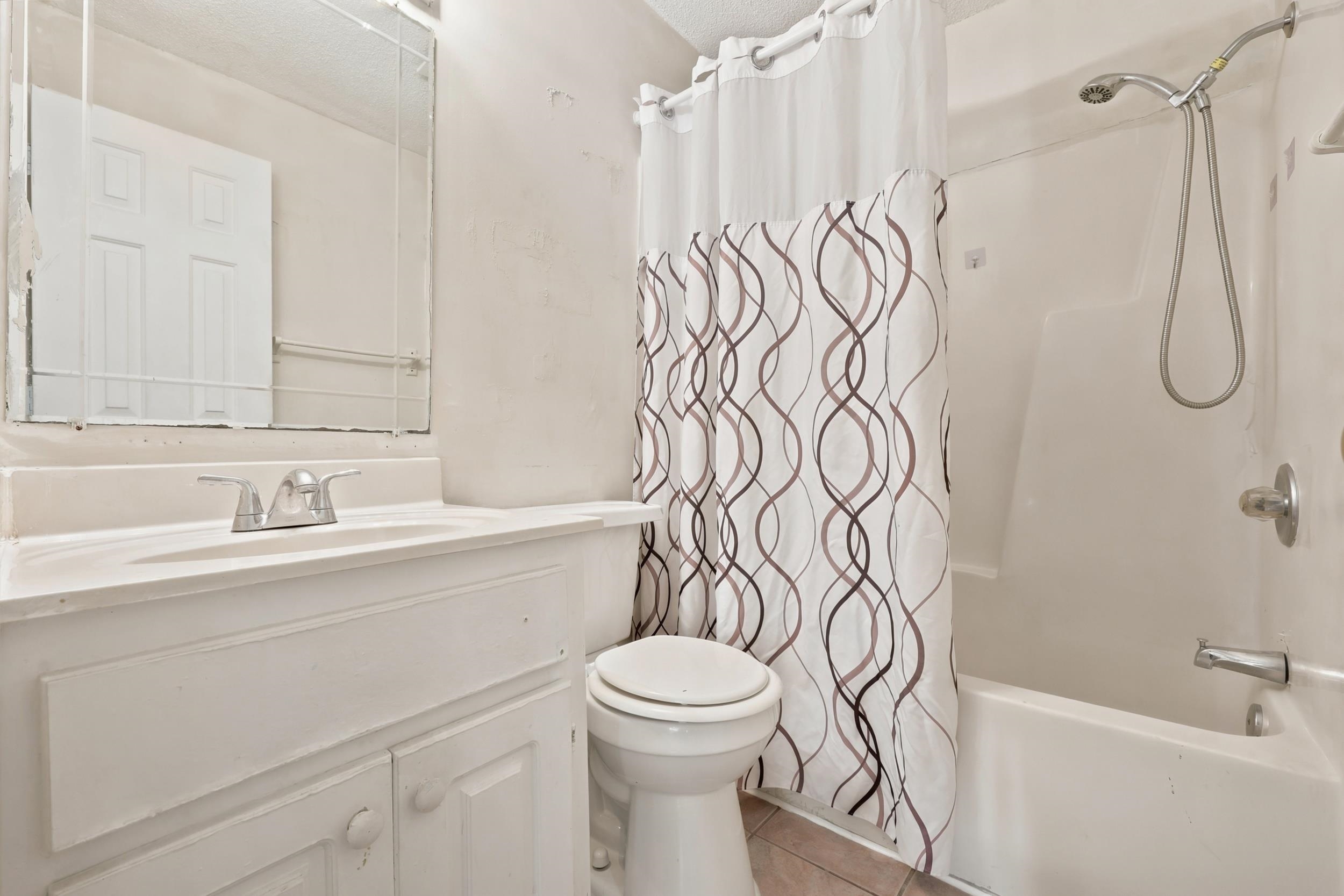101 Flagg St. Property Photo 40