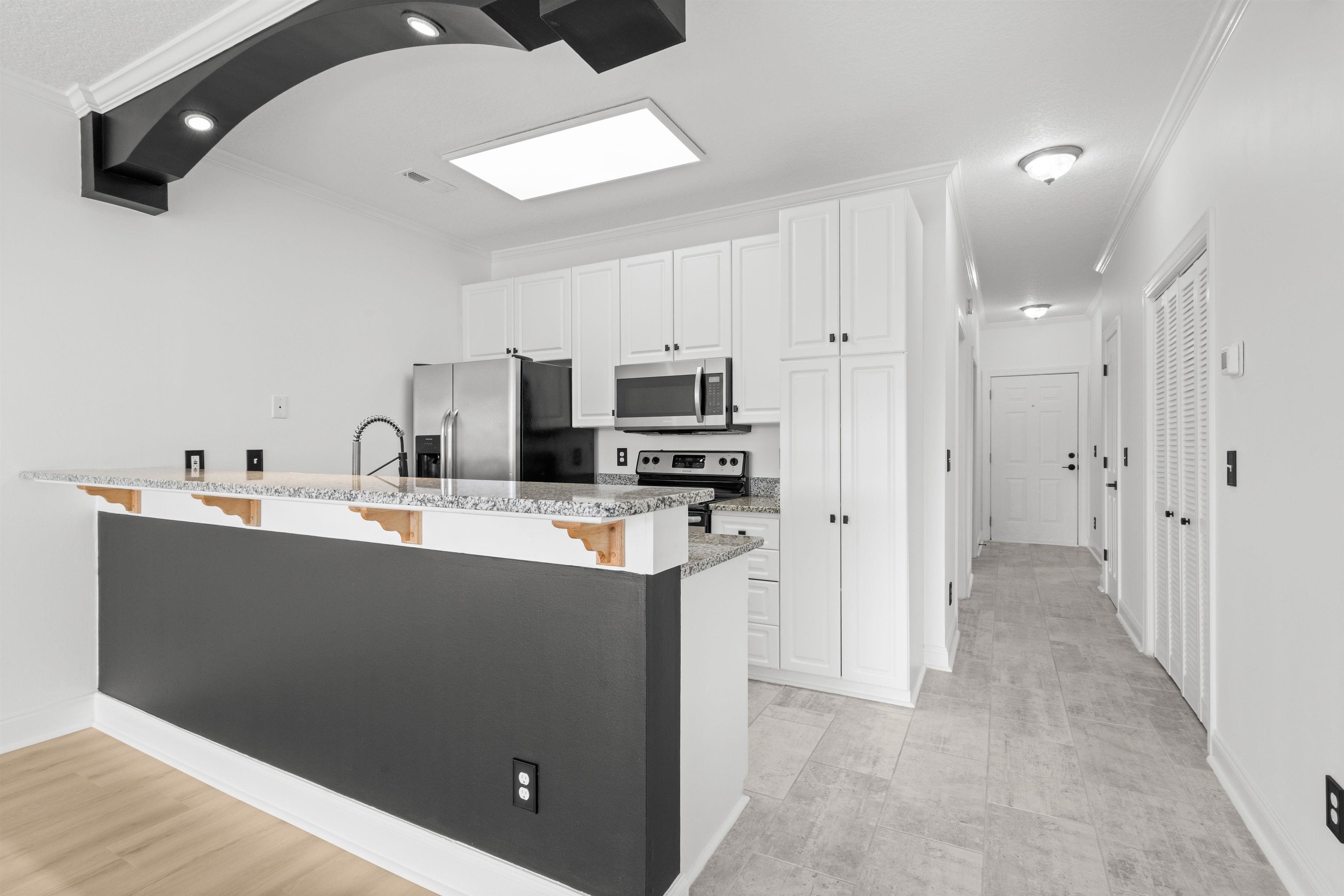 4503 W Harbour Ct. Property Photo 2