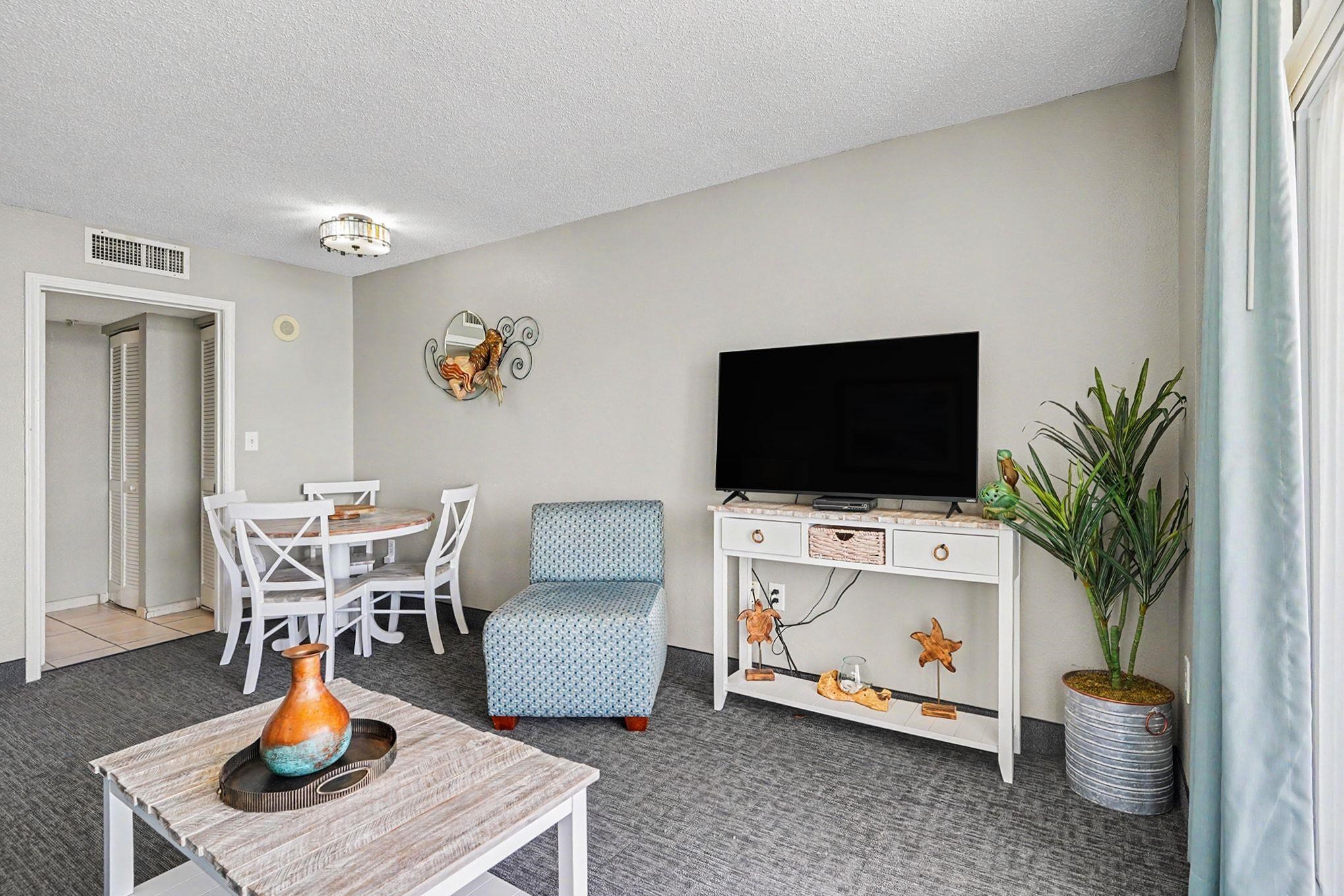 2711 S Ocean Blvd. Property Photo 9