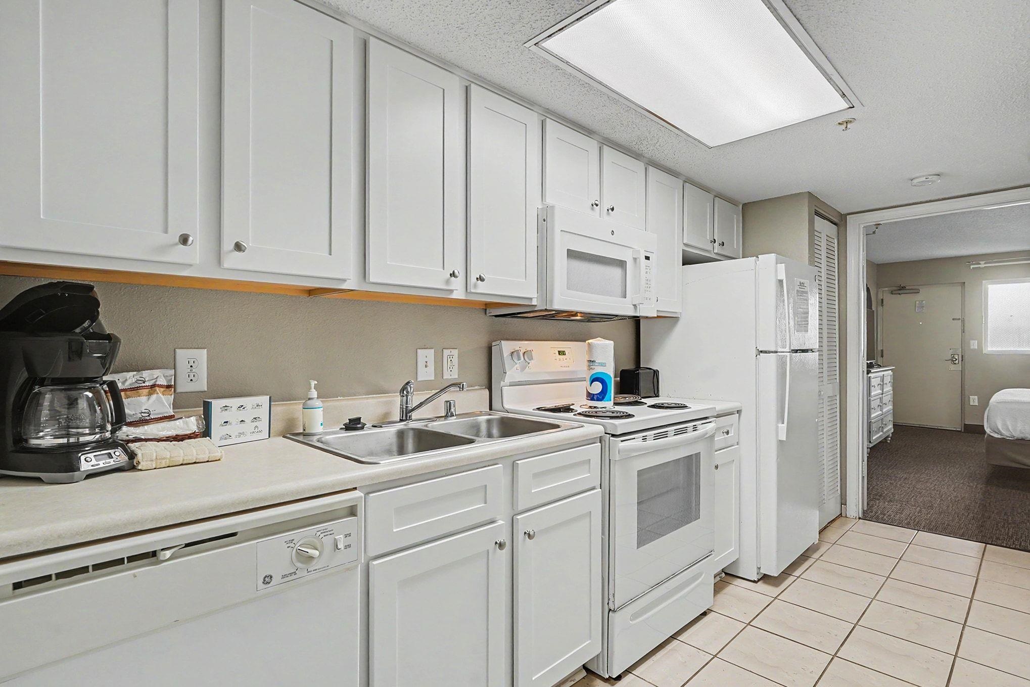 2711 S Ocean Blvd. Property Photo 12