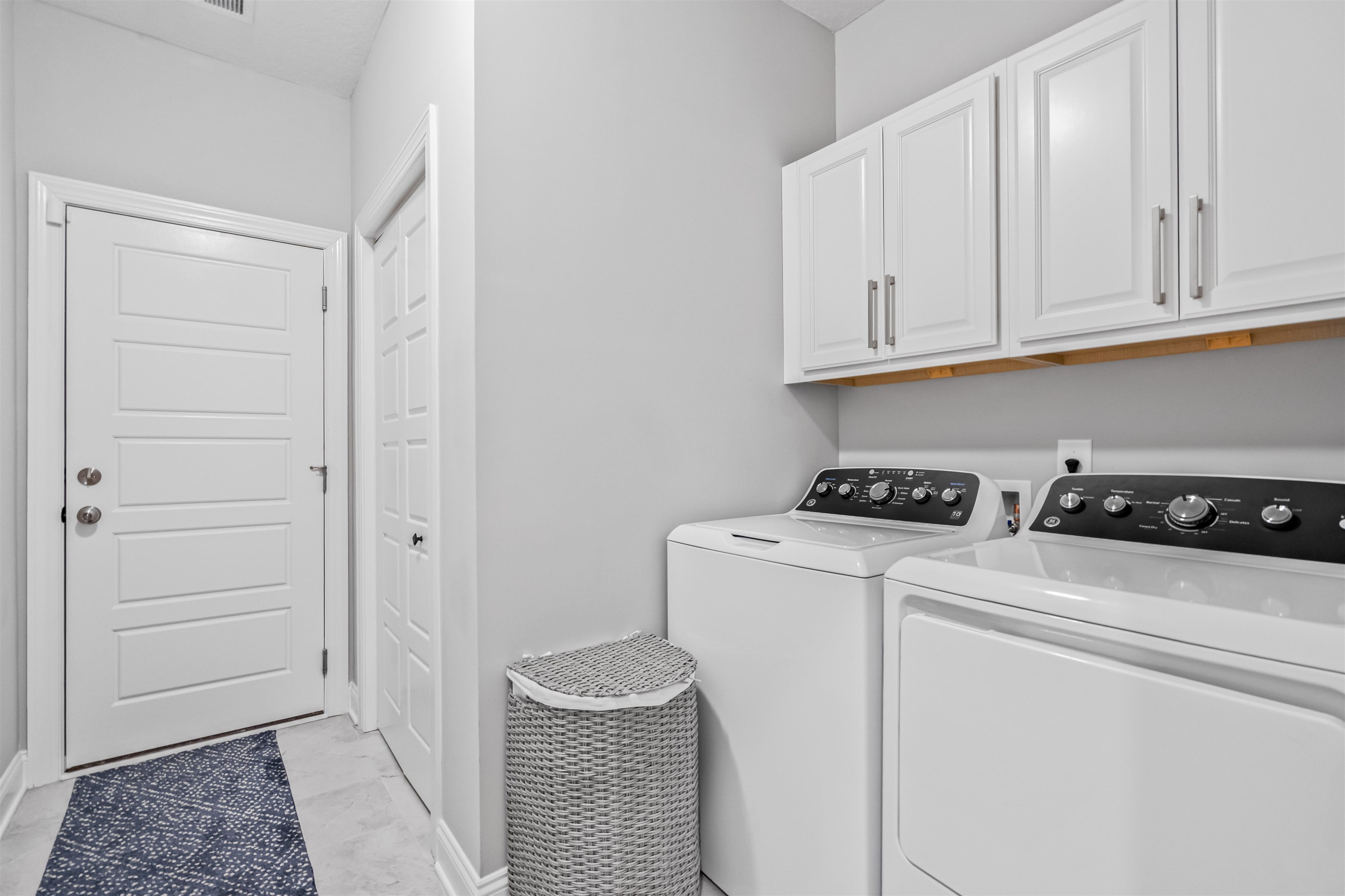 1209 Black Oak Ln. Property Photo 26