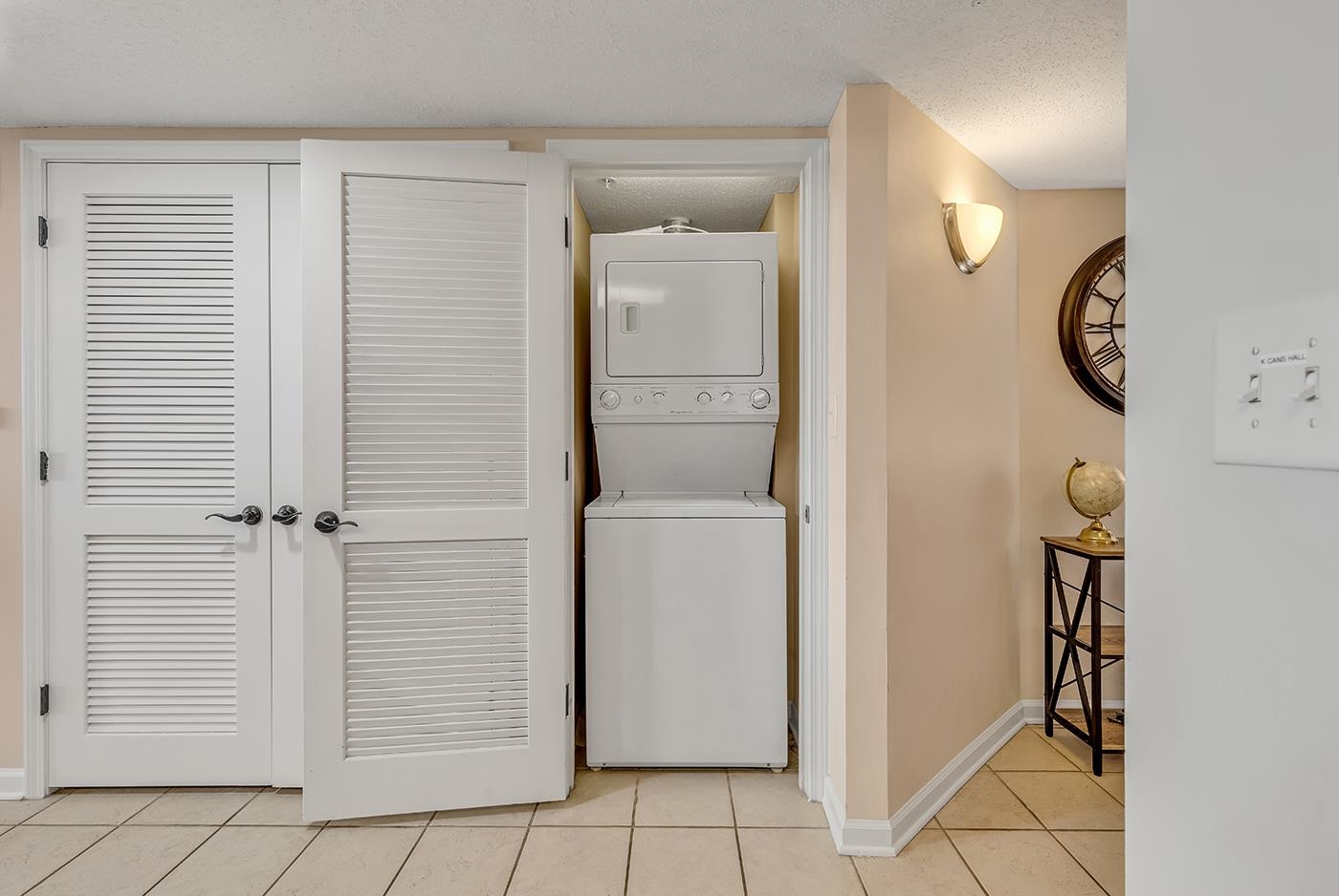 2151 Bridge View Ct. Property Photo 29